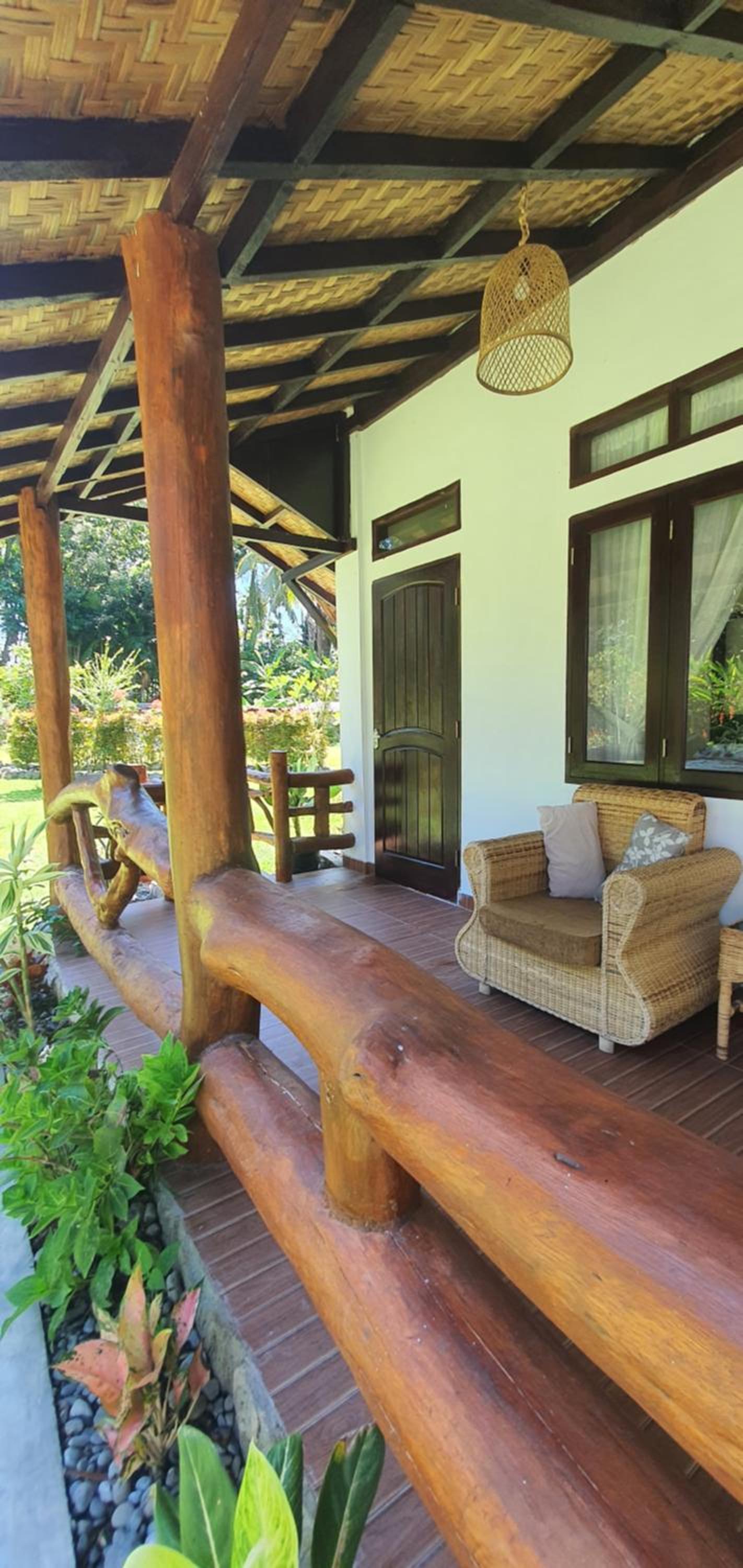 Sumatra Cheeky Monkeys Villa, Trekking and Tours