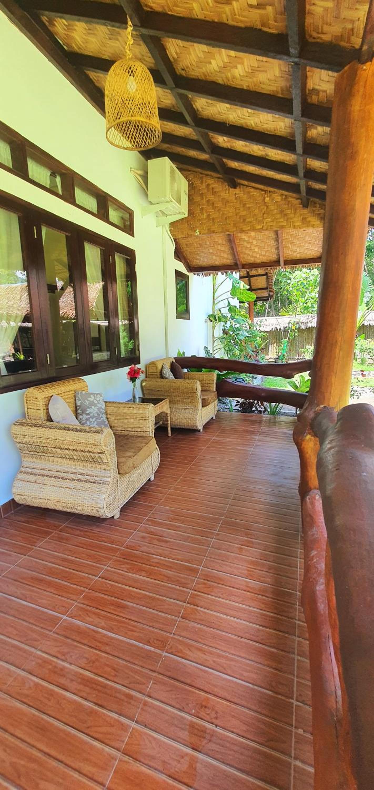 Sumatra Cheeky Monkeys Villa, Trekking and Tours