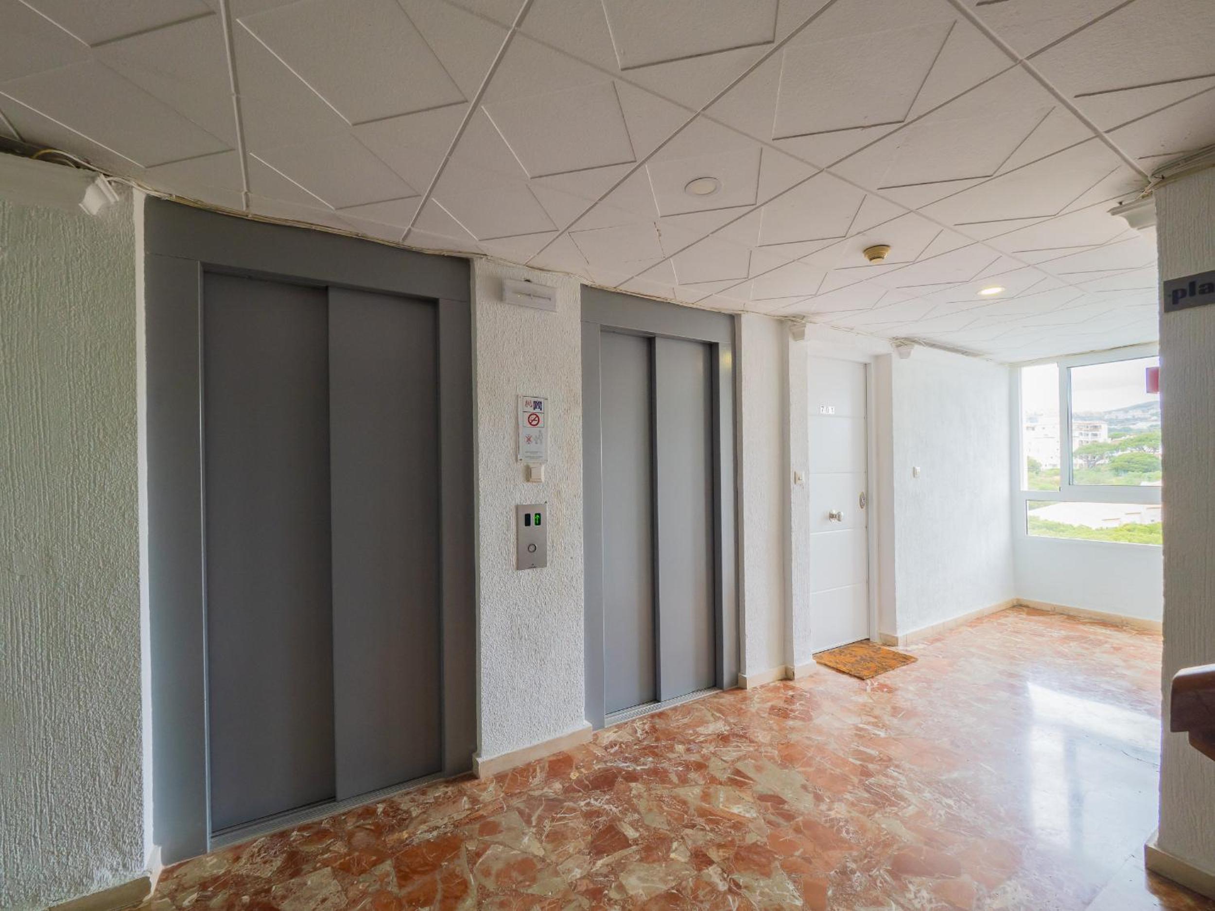 Cubo's Estudio Algaida Calahonda Beach