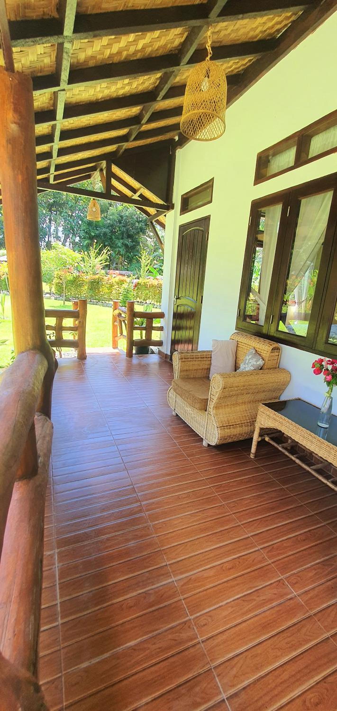 Sumatra Cheeky Monkeys Villa, Trekking and Tours