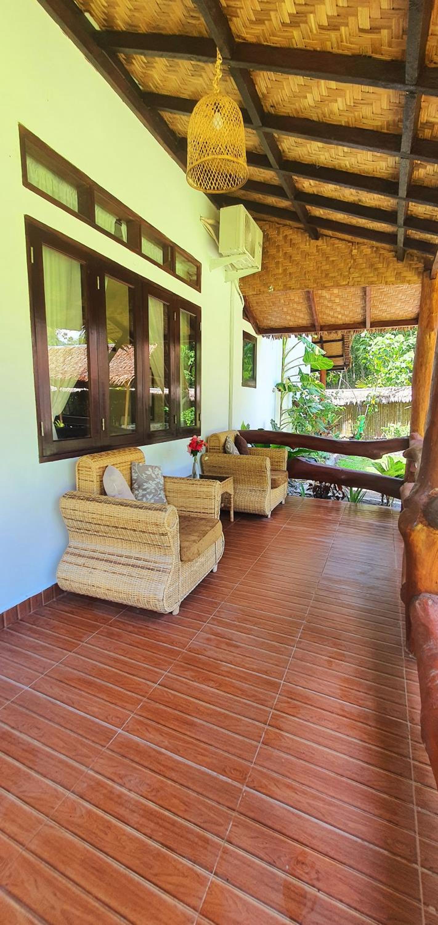 Sumatra Cheeky Monkeys Villa, Trekking and Tours