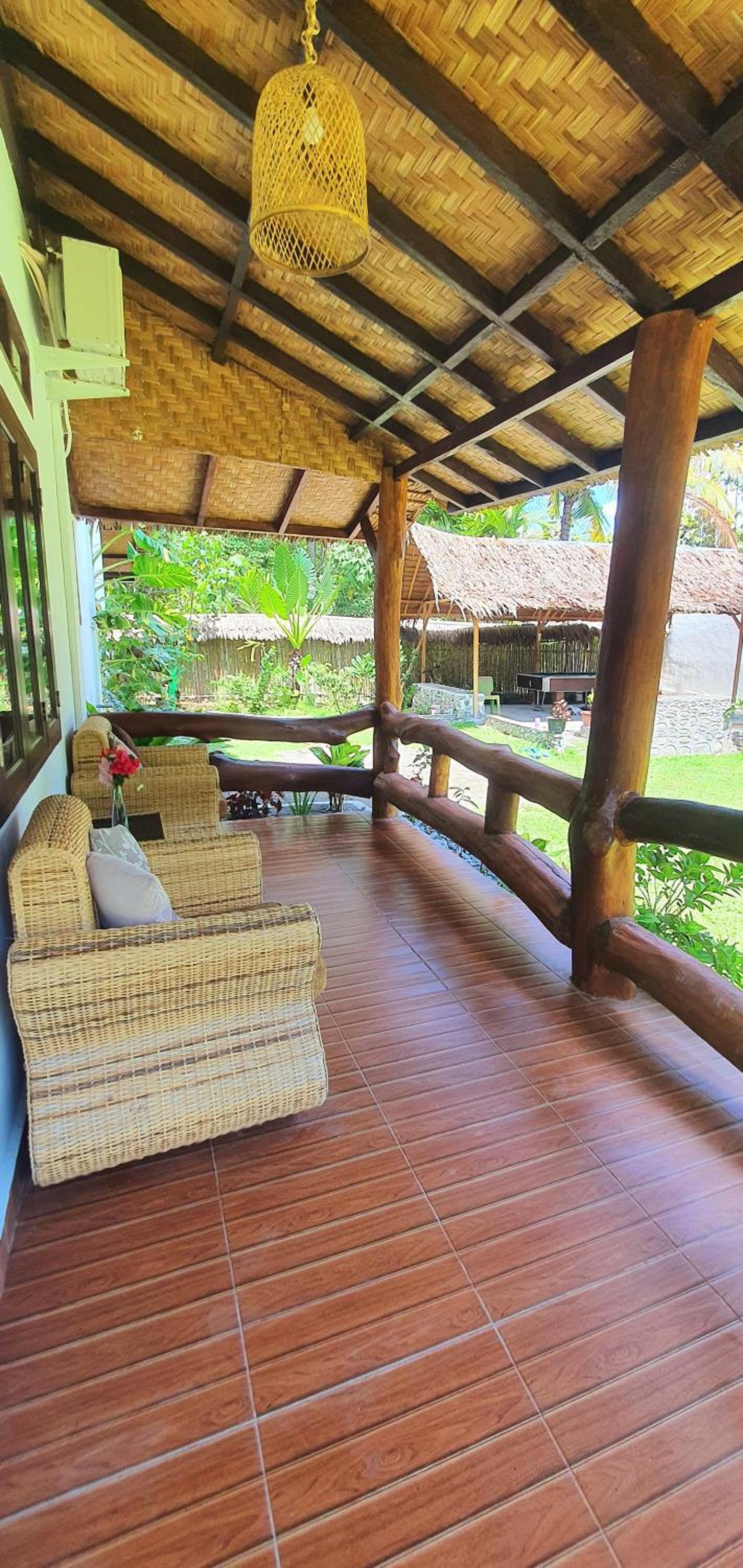 Sumatra Cheeky Monkeys Villa, Trekking and Tours