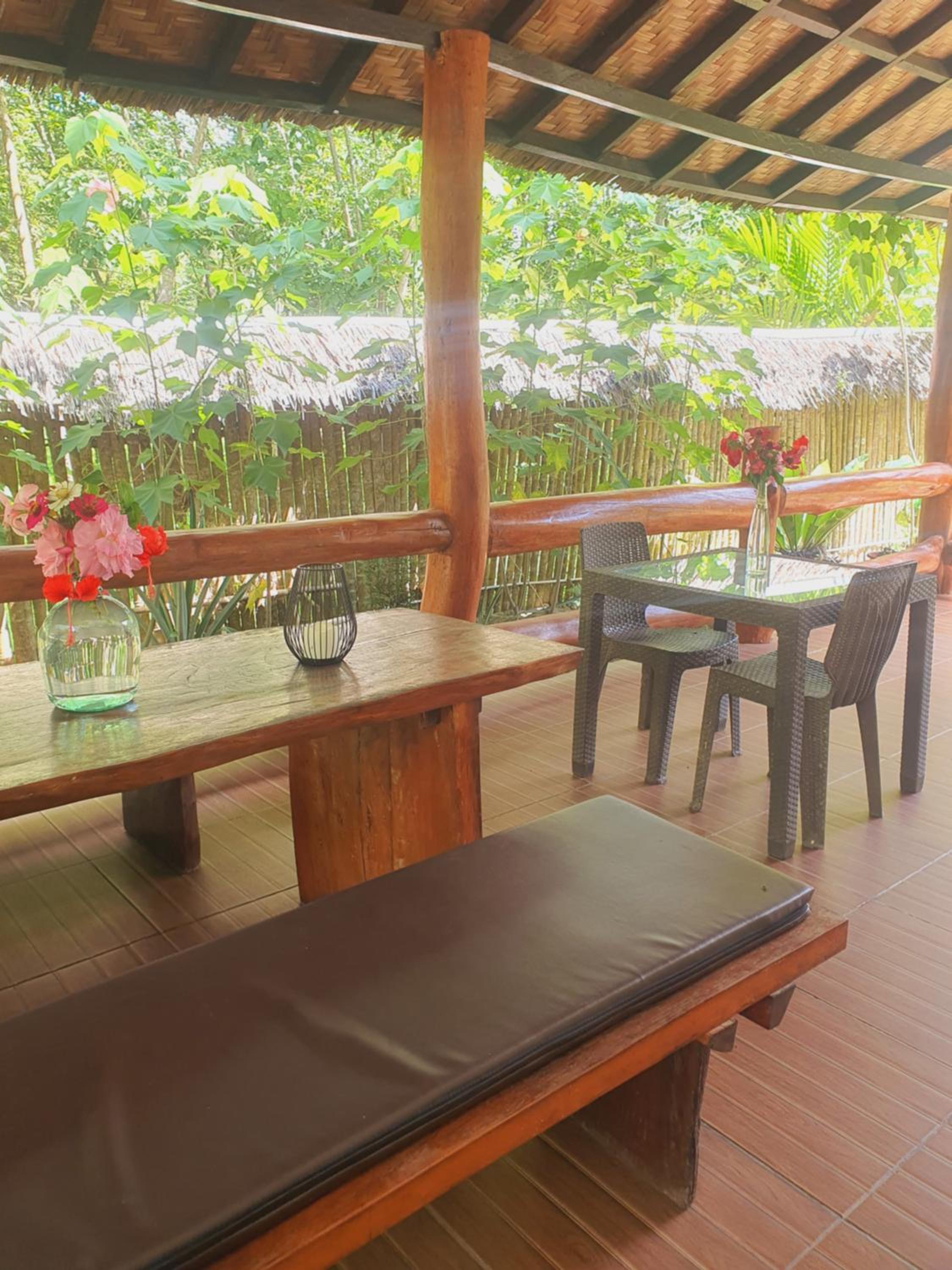Sumatra Cheeky Monkeys Villa, Trekking and Tours