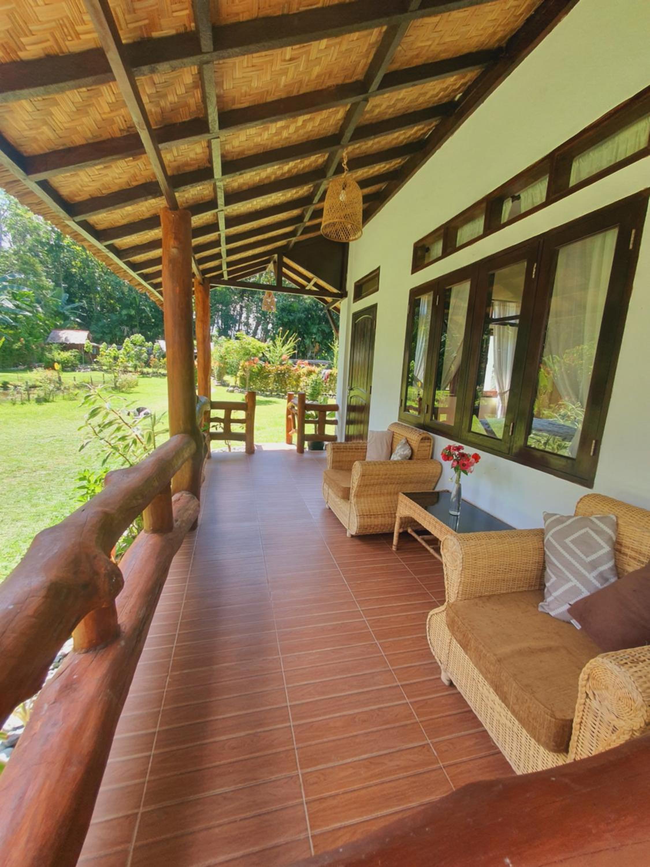 Sumatra Cheeky Monkeys Villa, Trekking and Tours