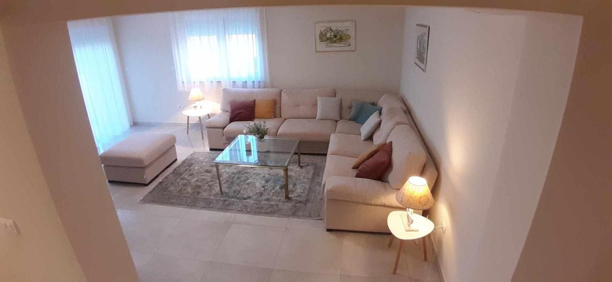 Pula Vacations - Valdebek Apartments with pool - Property Image 6