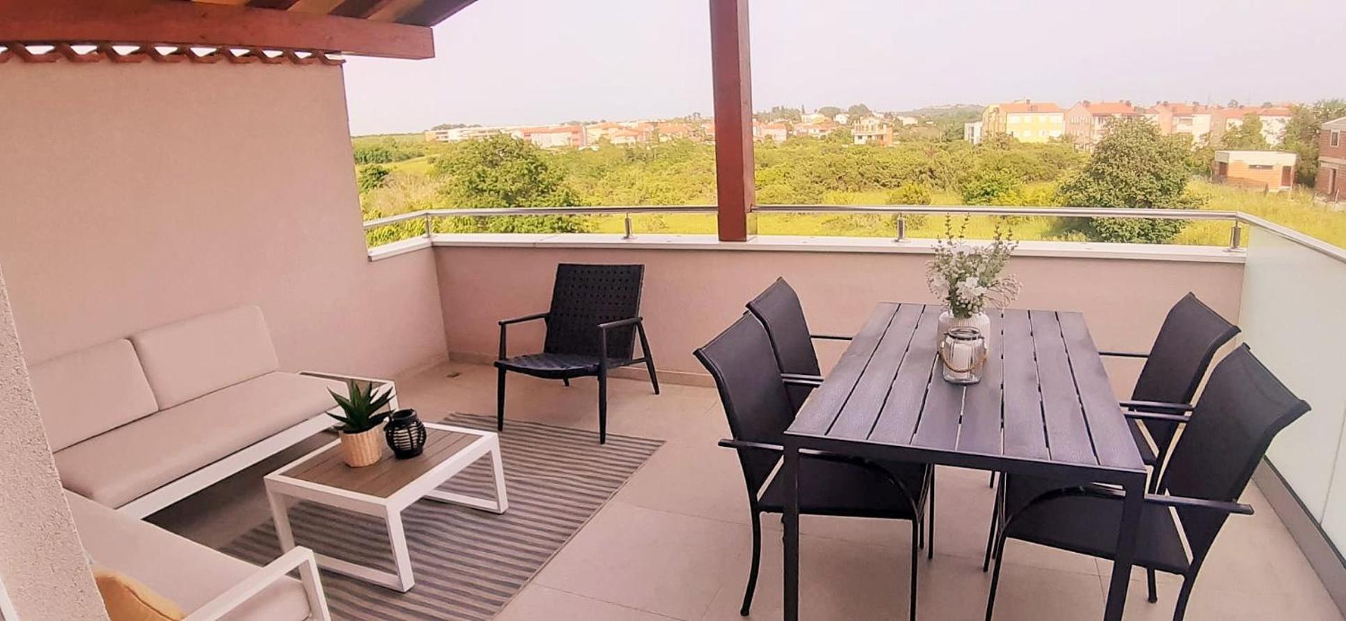 Pula Vacations - Valdebek Apartments with pool - Property Image 4