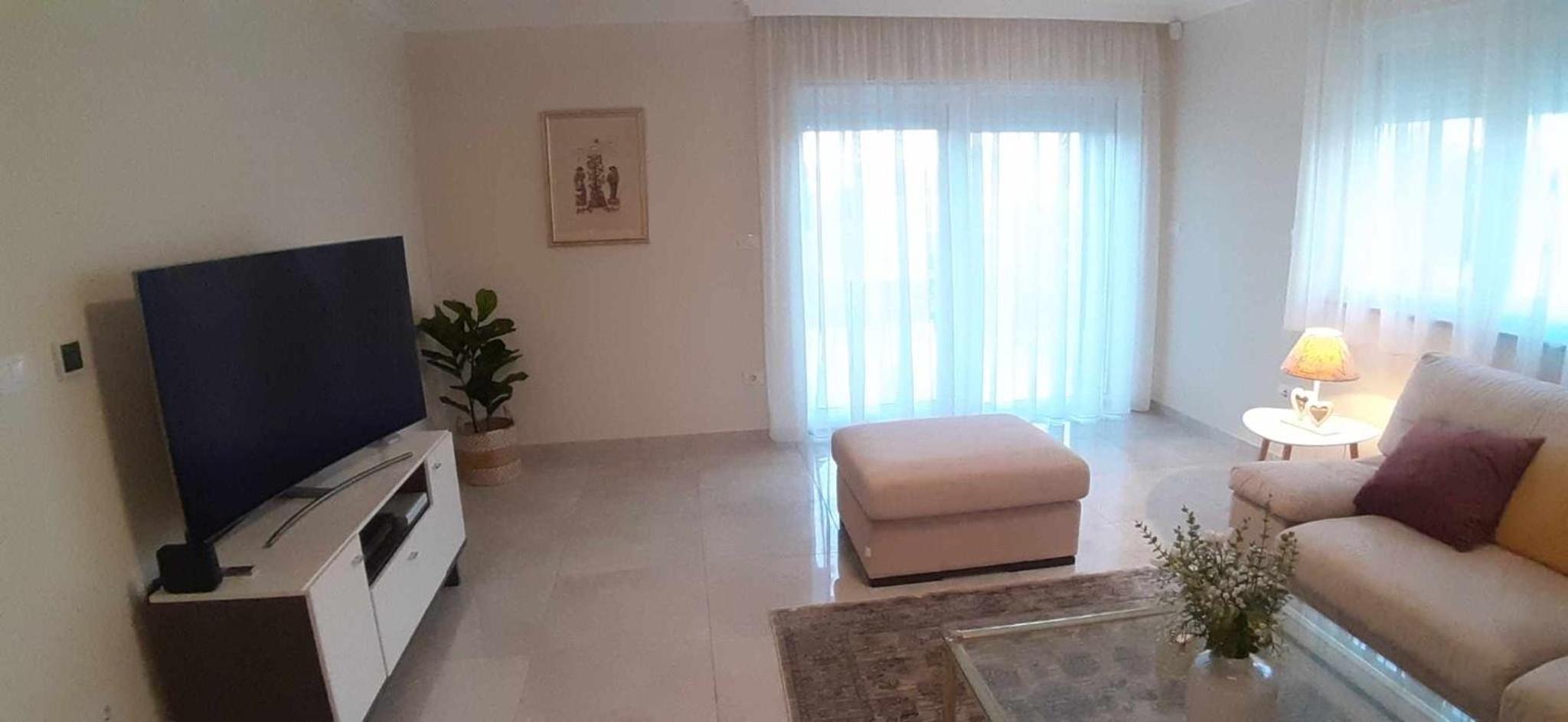 Pula Vacations - Valdebek Apartments with pool - Property Image 3