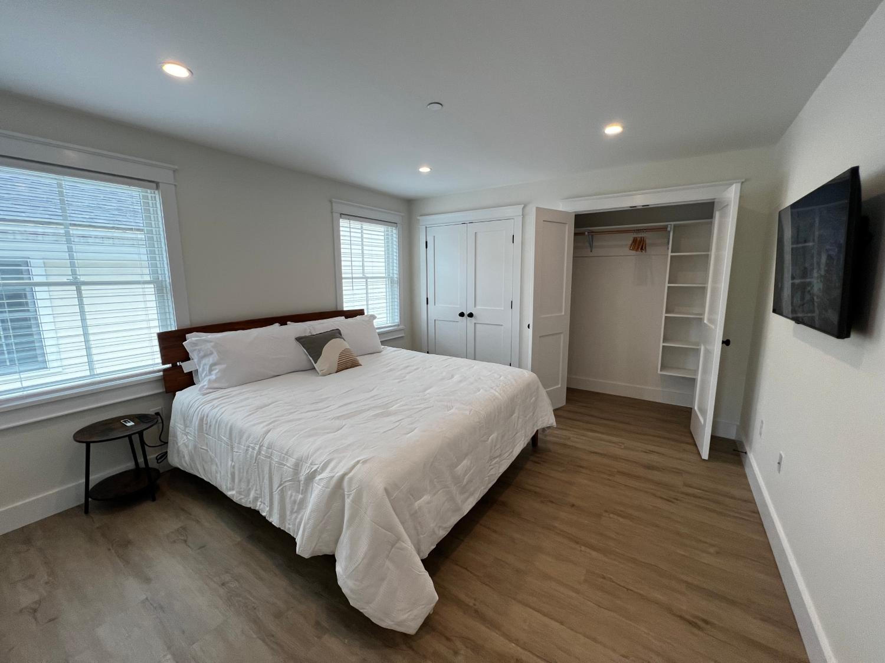 Montgomery Modern Luxury Stays