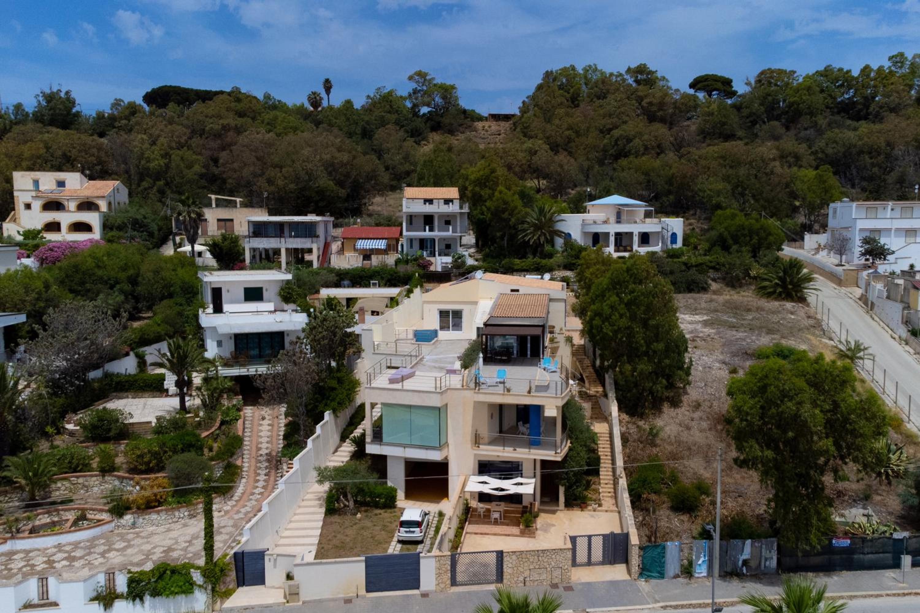 Sea House view 5
