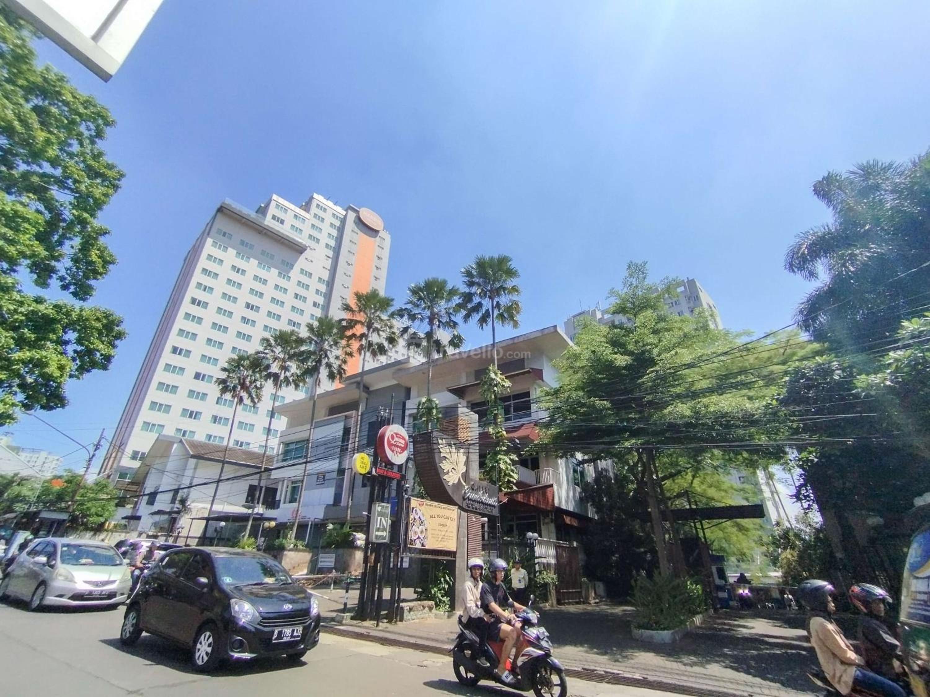 Homey 3BR Galeri Ciumbuleuit 1 Apartment By Travelio view 2