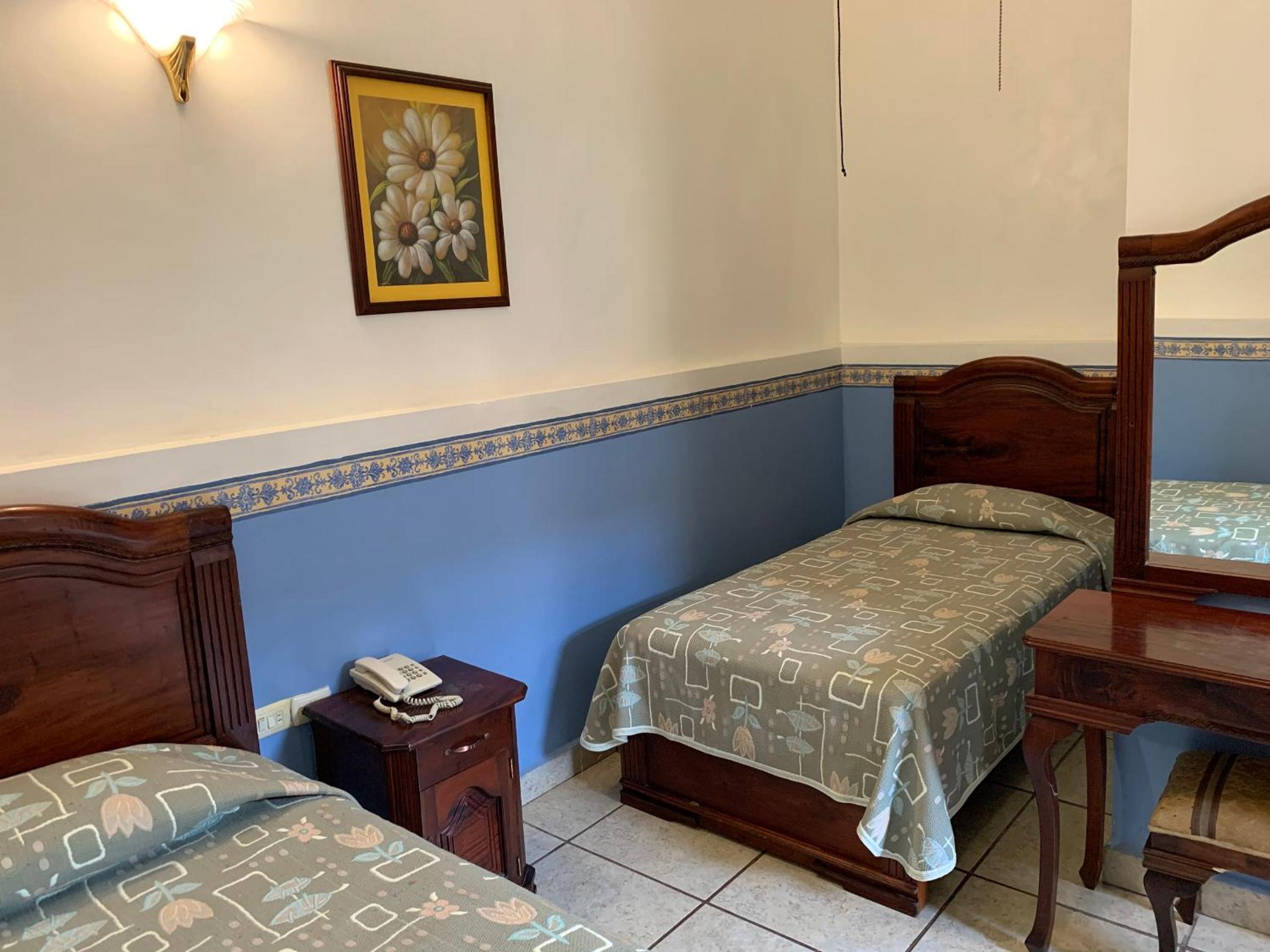Xalapa Vacations - OYO Hotel Real de Cortes - Property Image 11