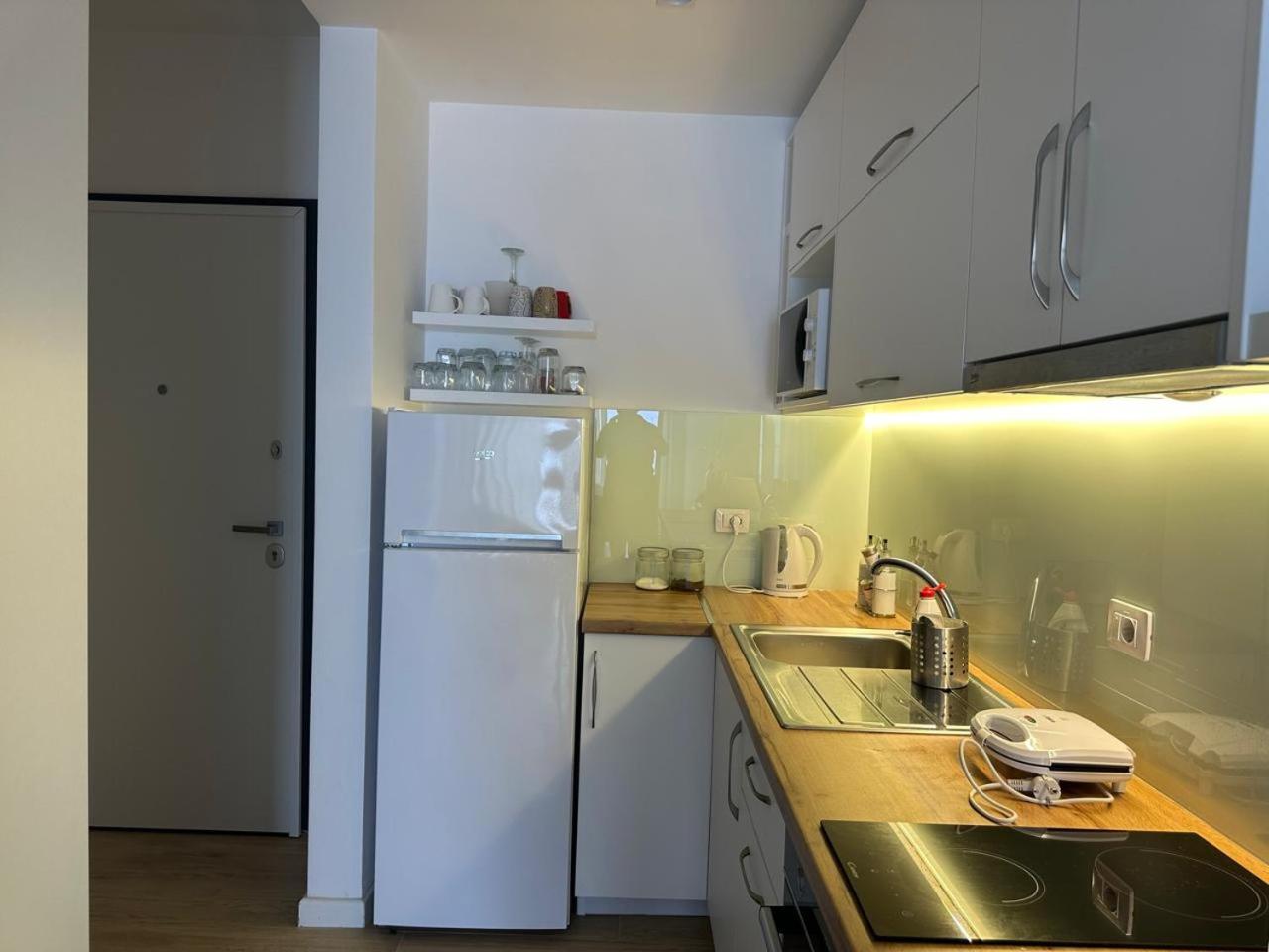 Sunset Studio Apartment