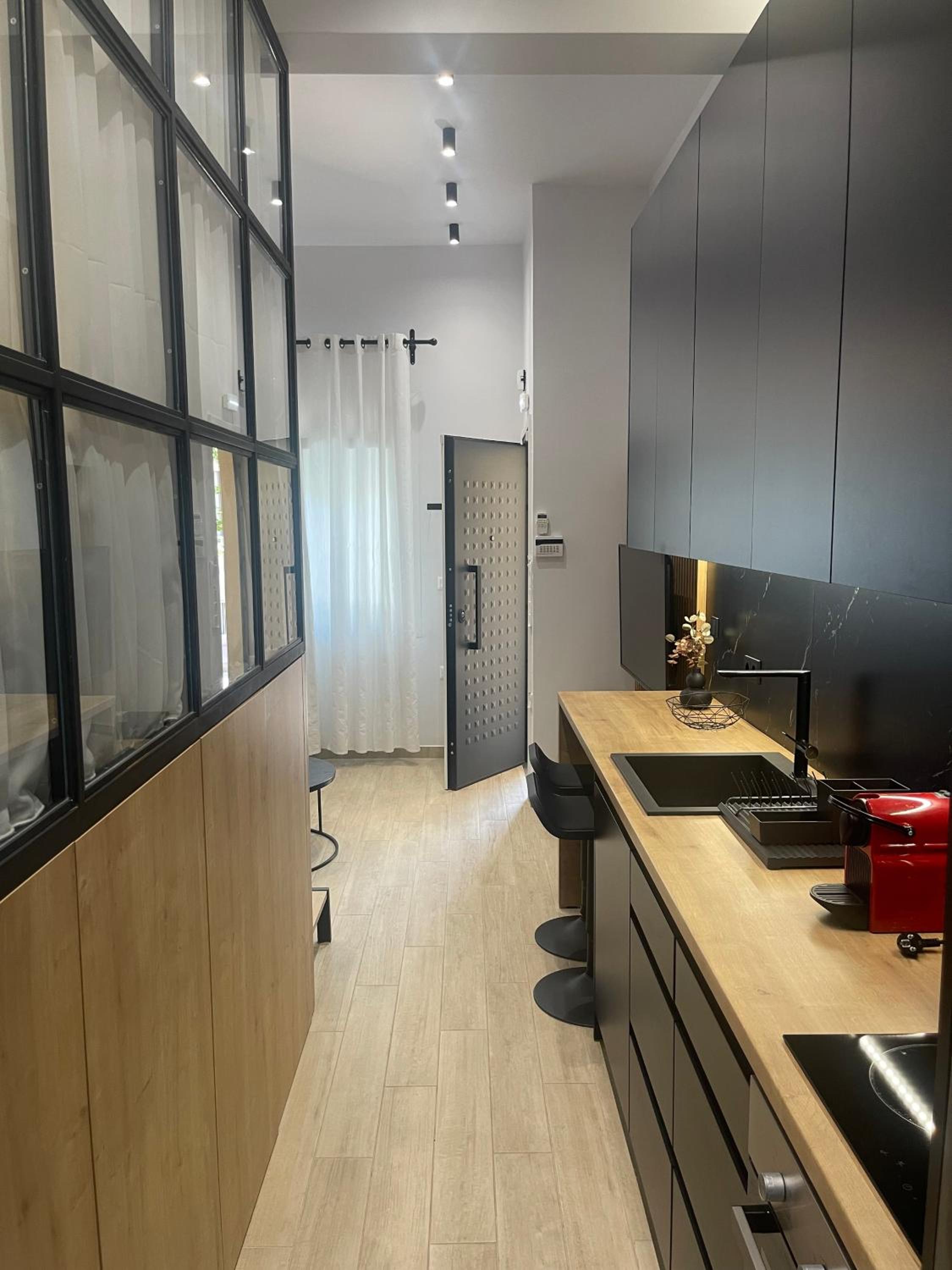 B1 Luxury Studio - Property Image 19