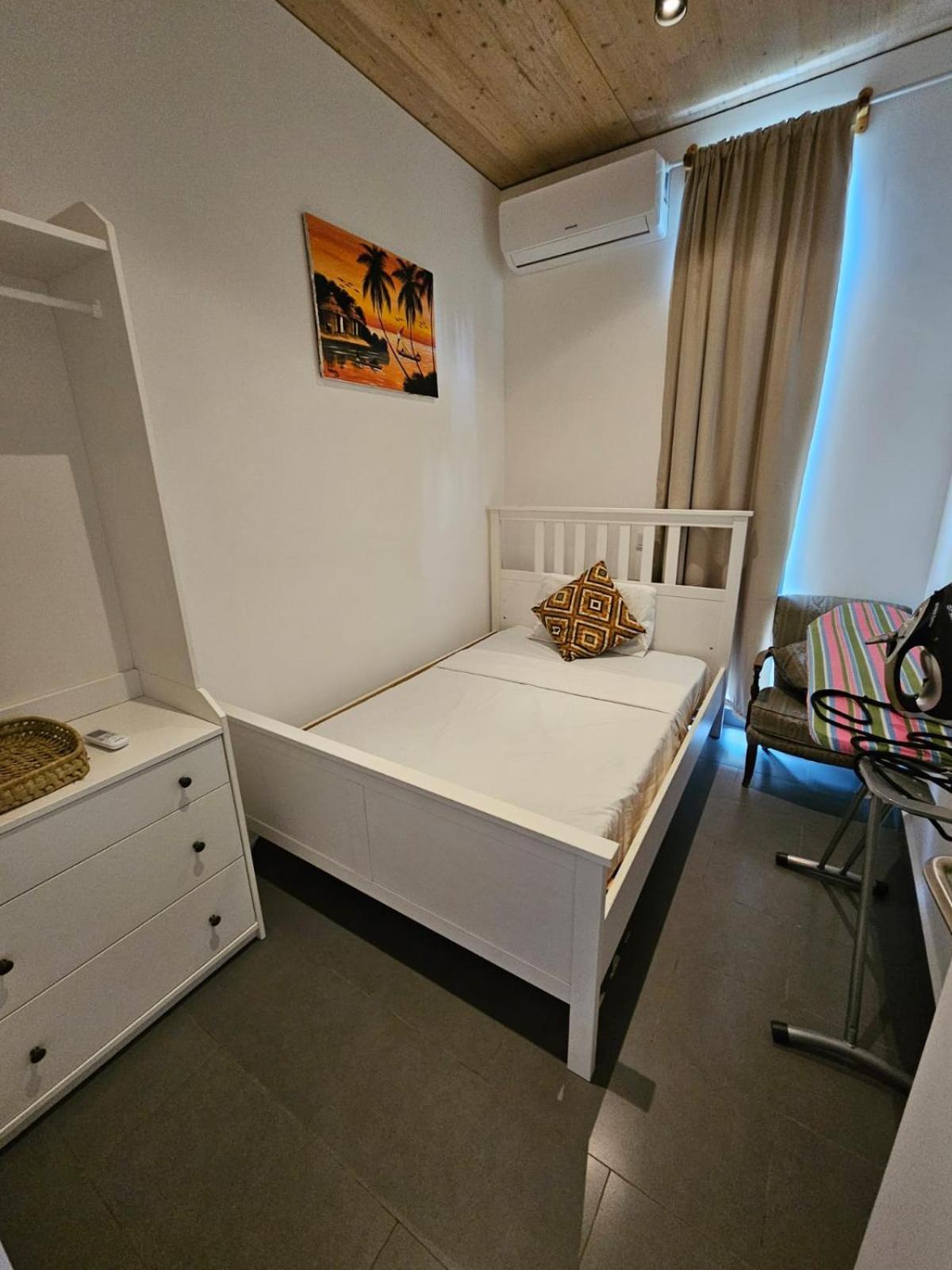Cozy two bedroom apartment with private garden view 4
