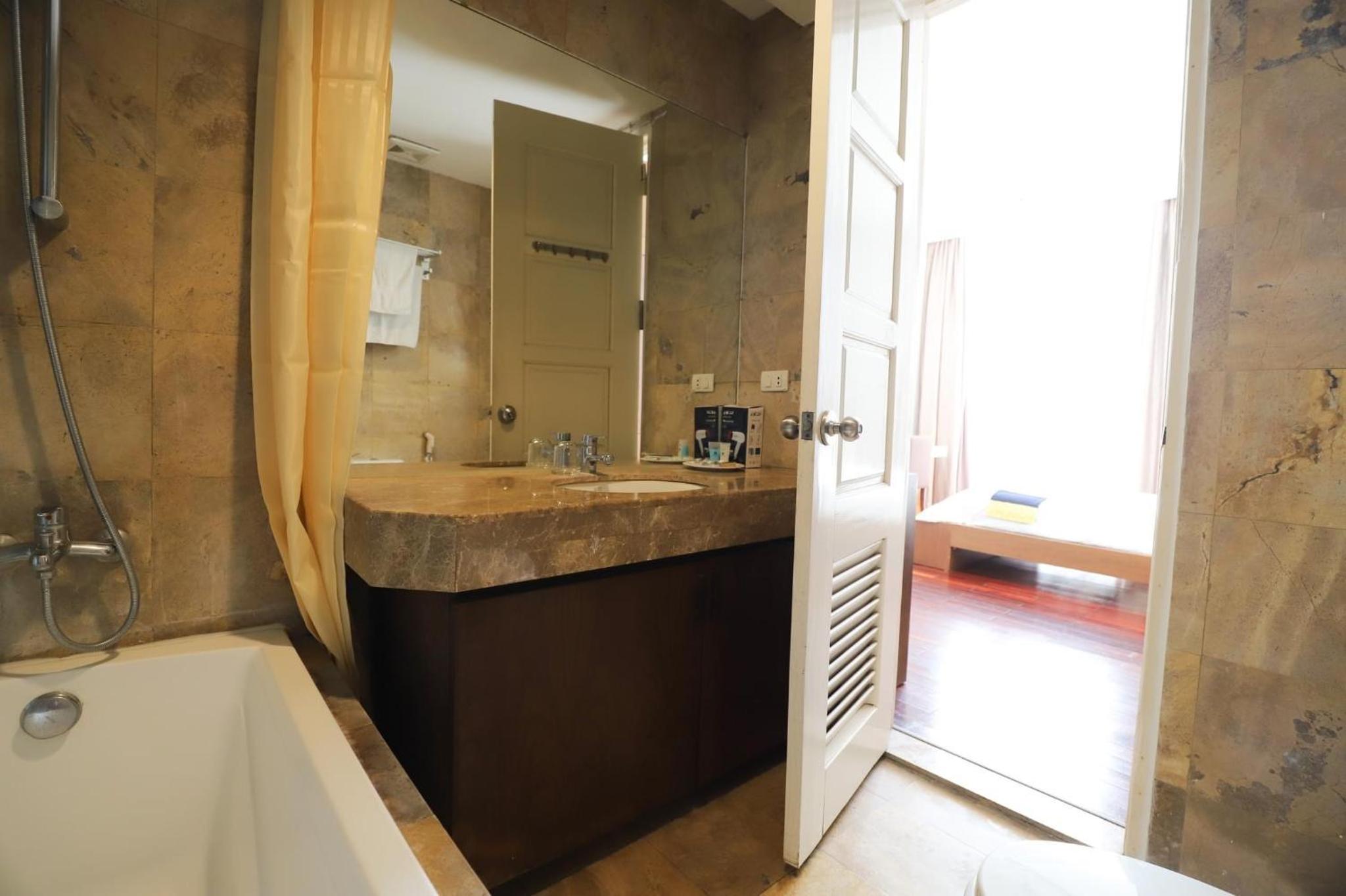 West lake Quang Khanh 02 Bedroom -N3
