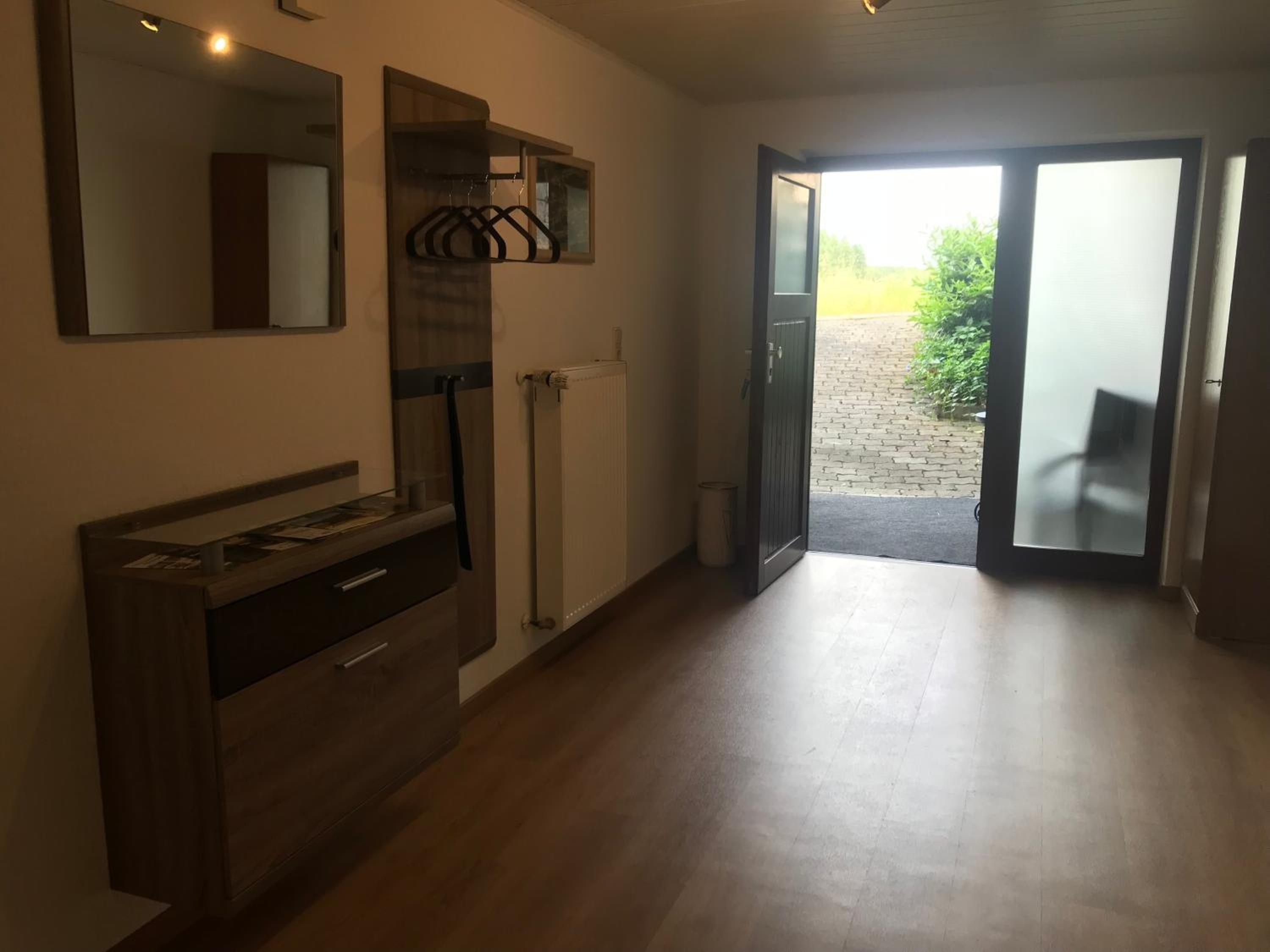 Maxi-Apartment Bodanum - mit eigener Terrasse - naturnahe Ortsrandlage - VDSL - 10 min zum Nürburgring