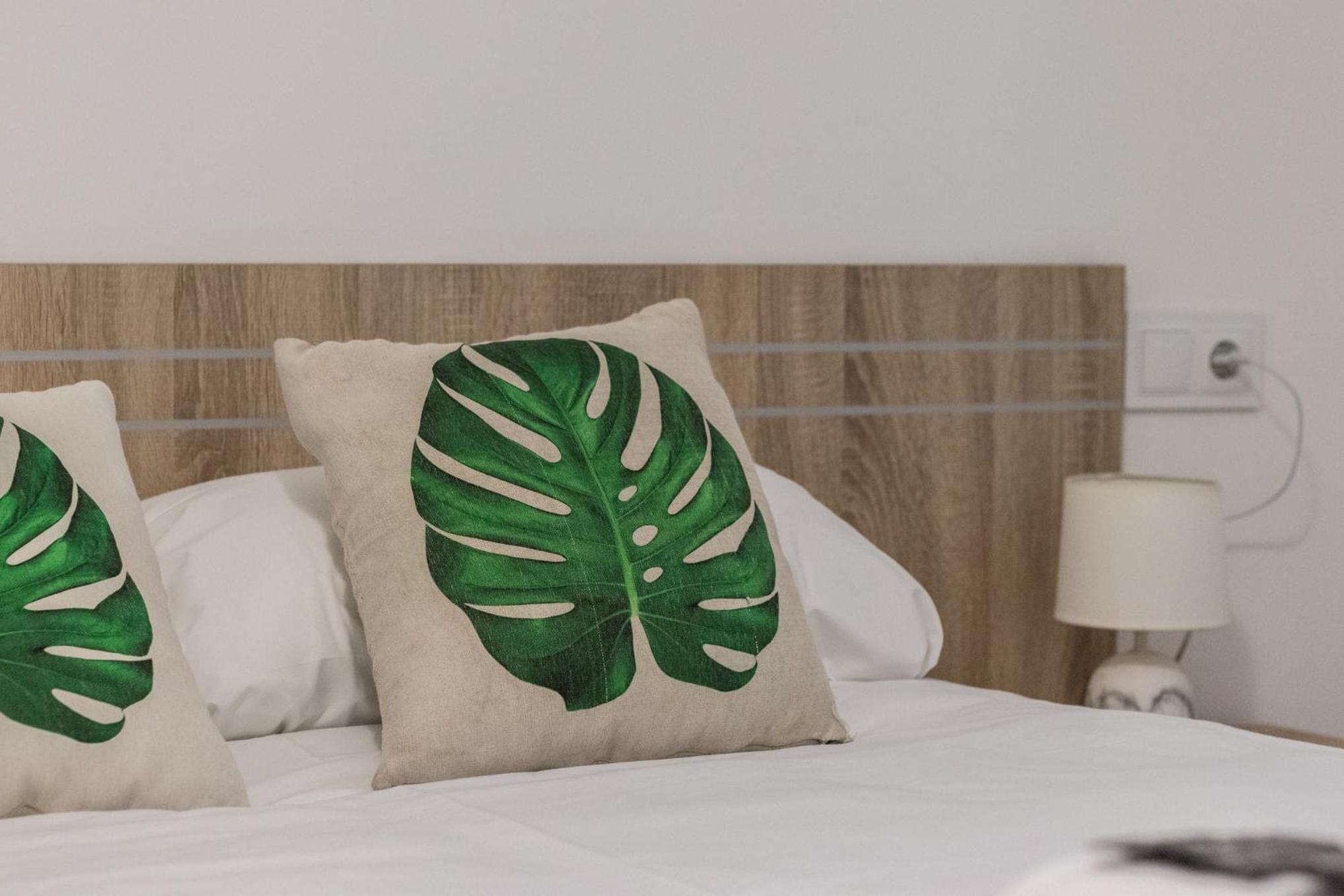 Kampion by People Rentals