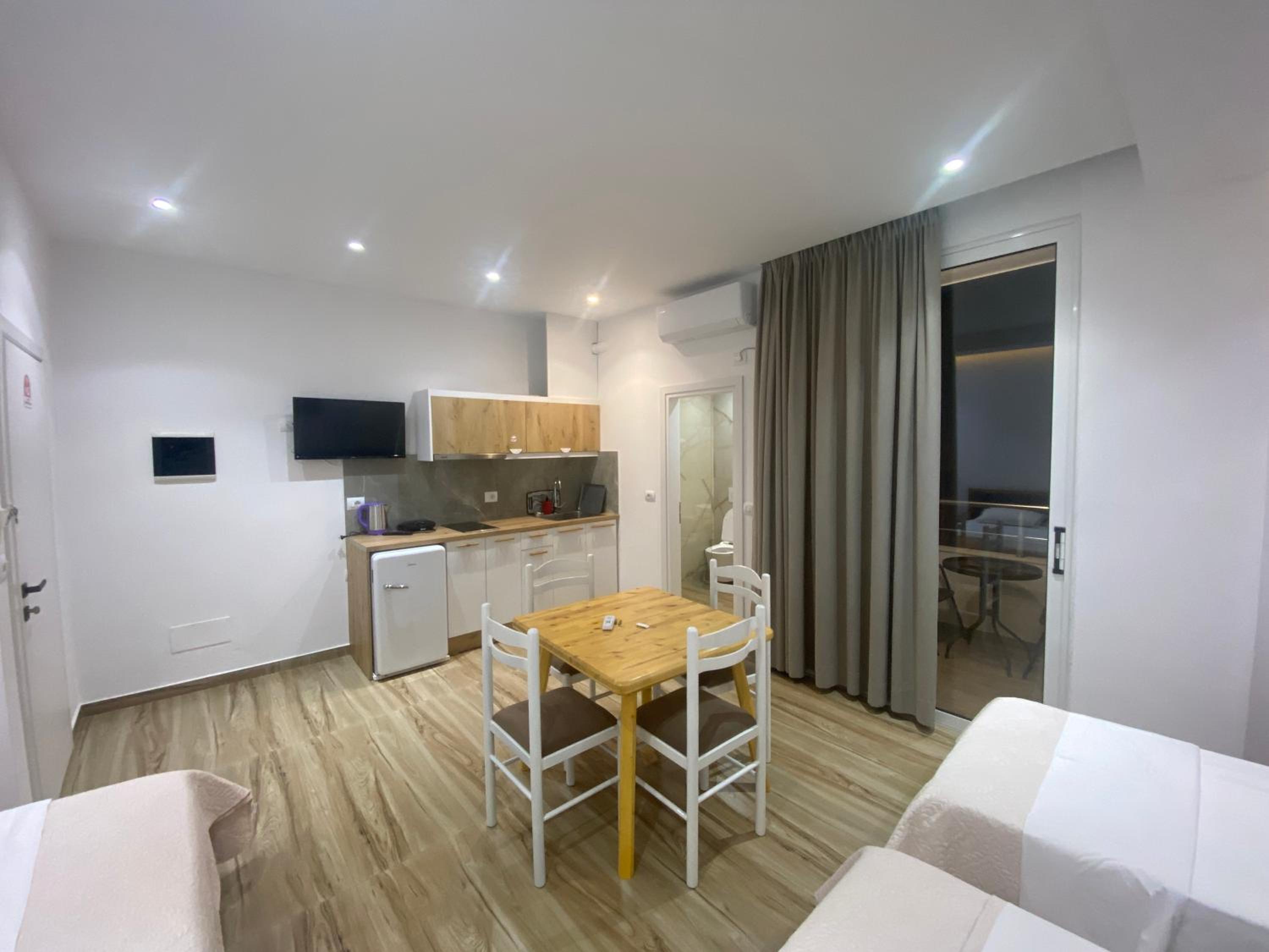 Laska Studio Apartments