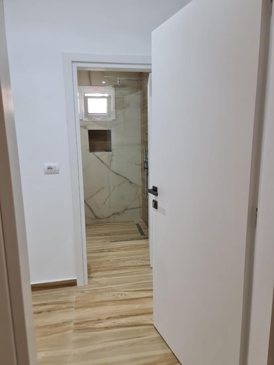 Laska Studio Apartments