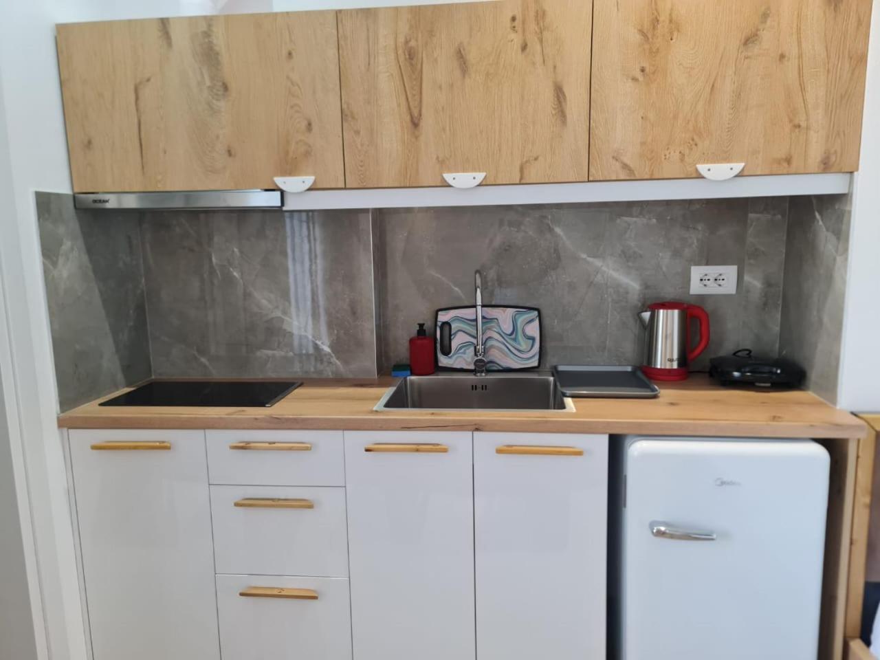 Laska Studio Apartments