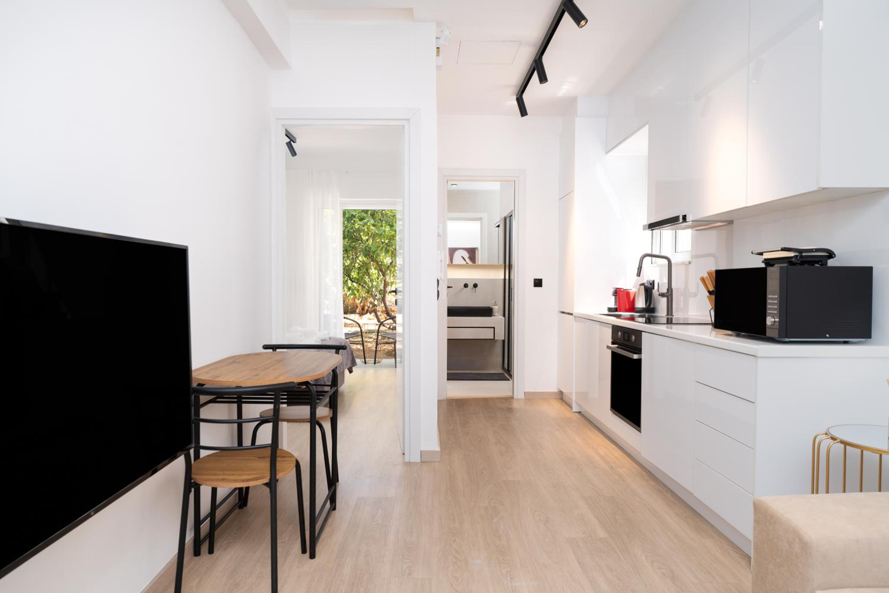 Stylish Apartment in Athens Riviera with Outdoor Patio