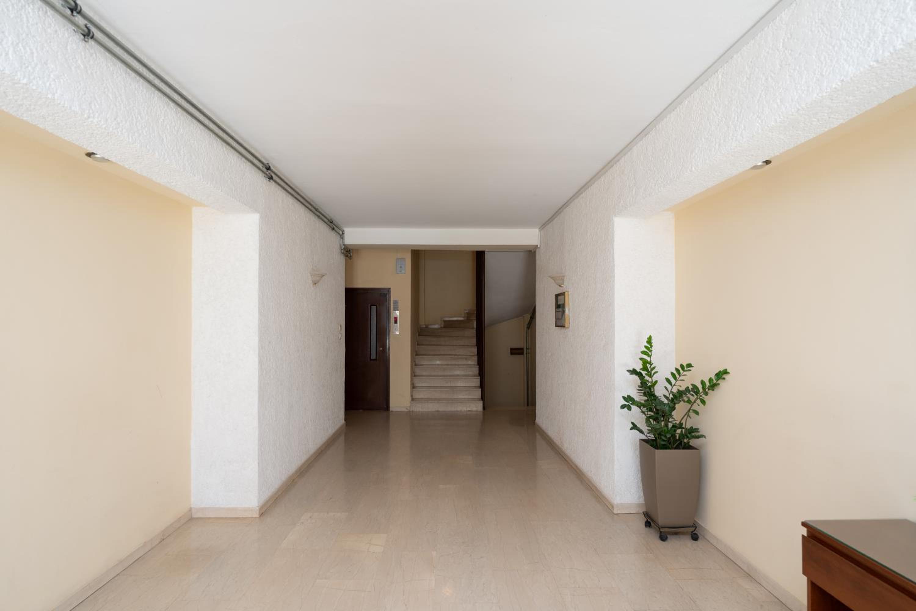 Stylish Apartment in Athens Riviera with Outdoor Patio