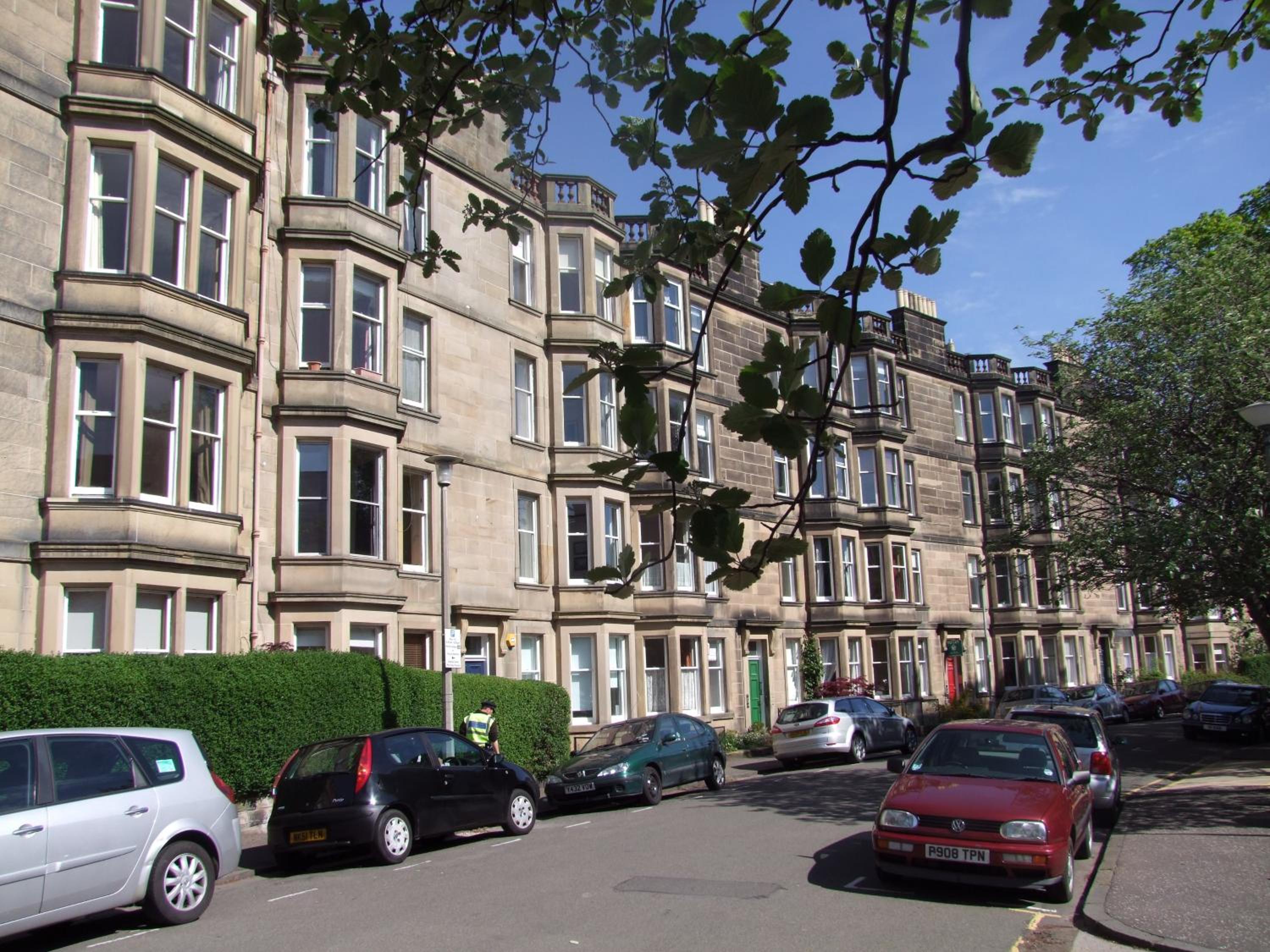 Mardale Crescent - 380 view 2