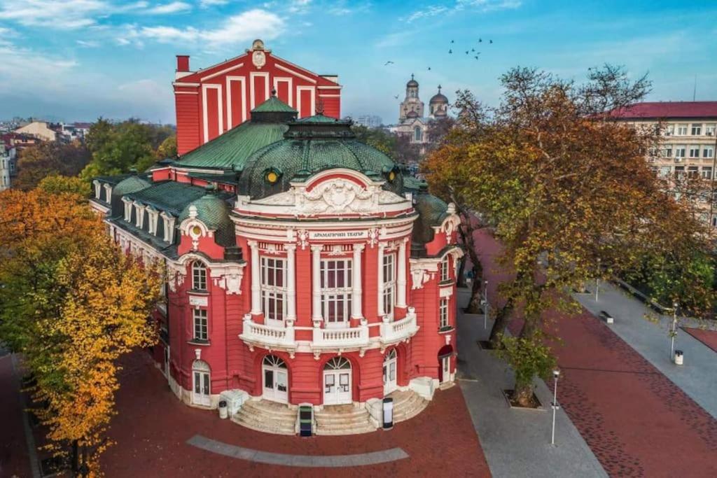 Varna Central Sea Studio