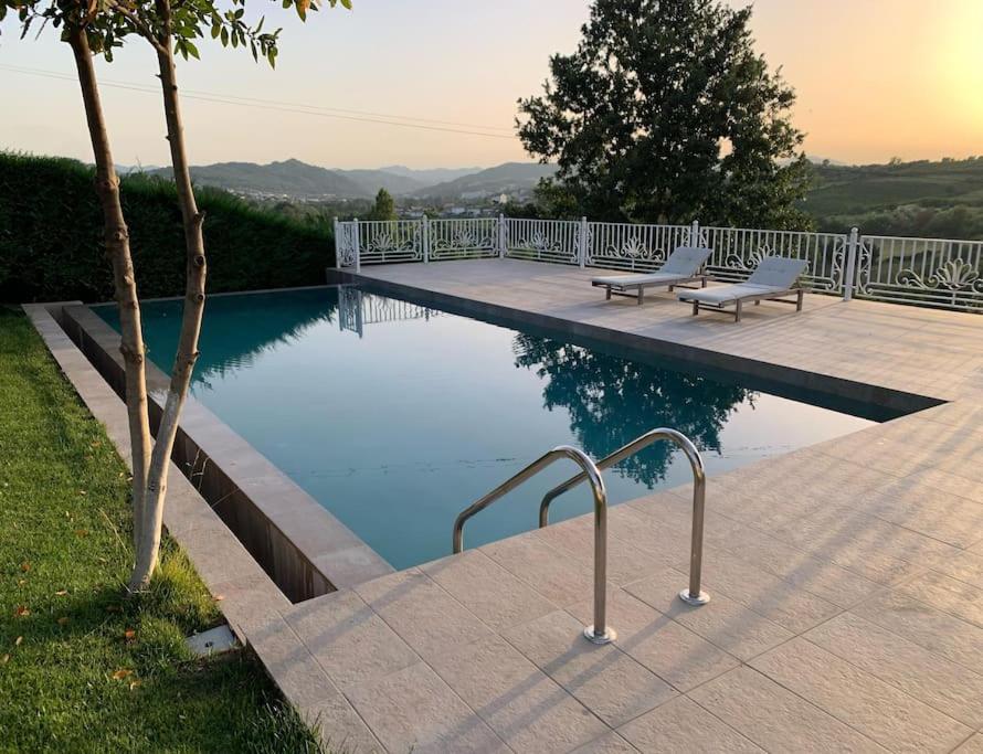 Green Garden Villa & Pool