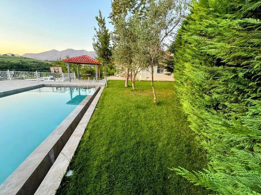 Green Garden Villa & Pool