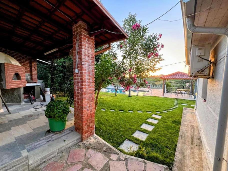 Green Garden Villa & Pool