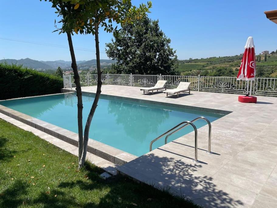 Green Garden Villa & Pool