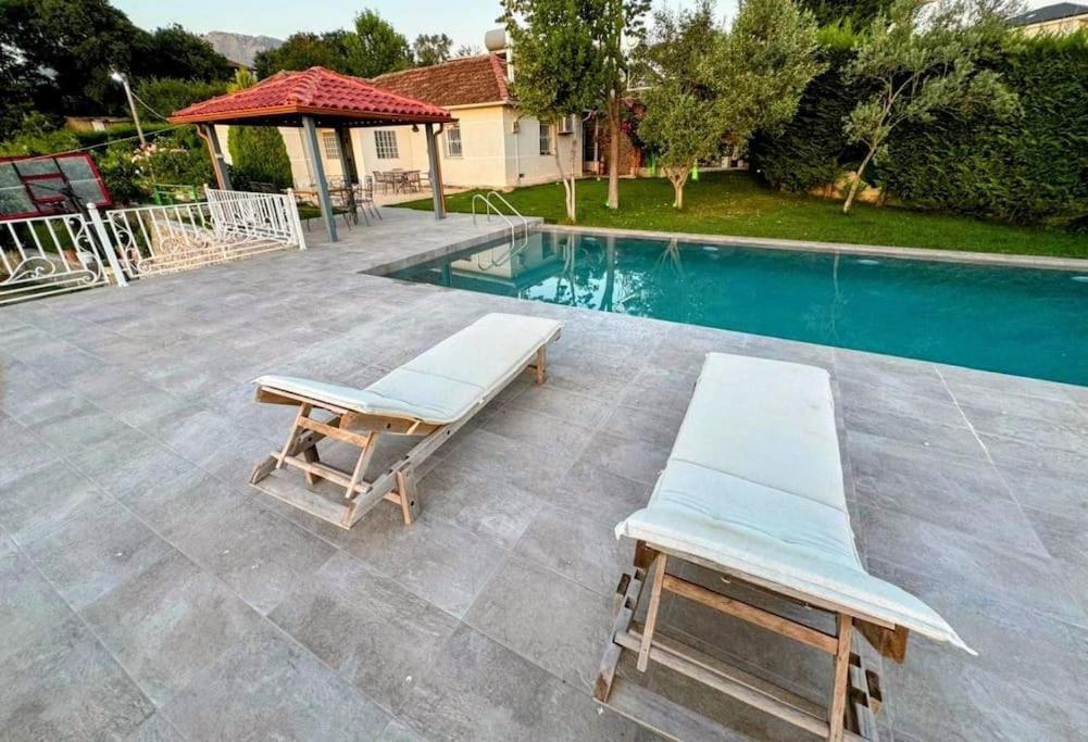 Green Garden Villa & Pool