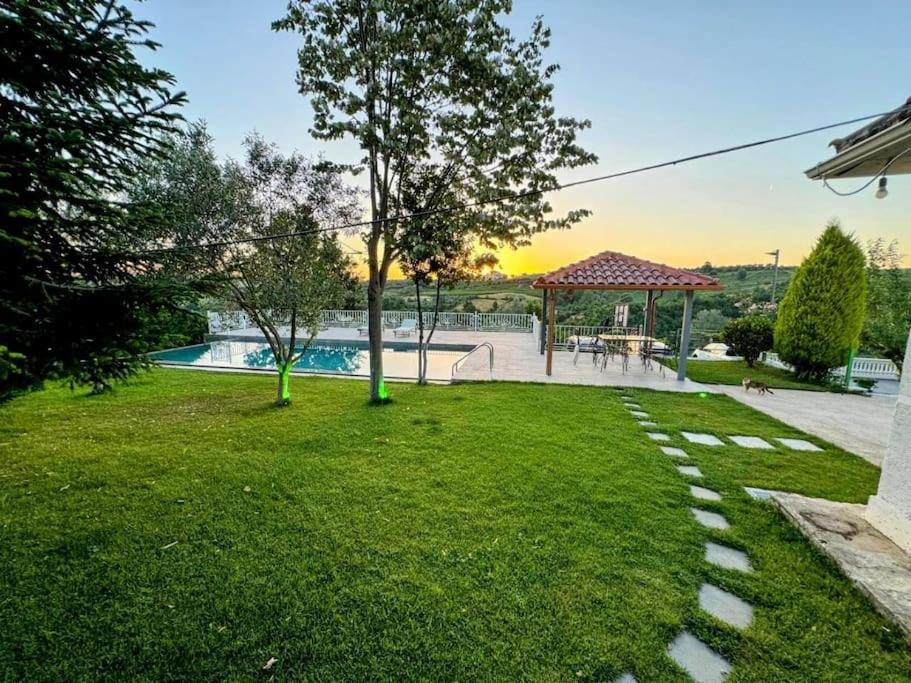 Green Garden Villa & Pool