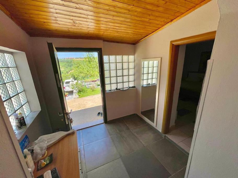 Green Garden Villa & Pool