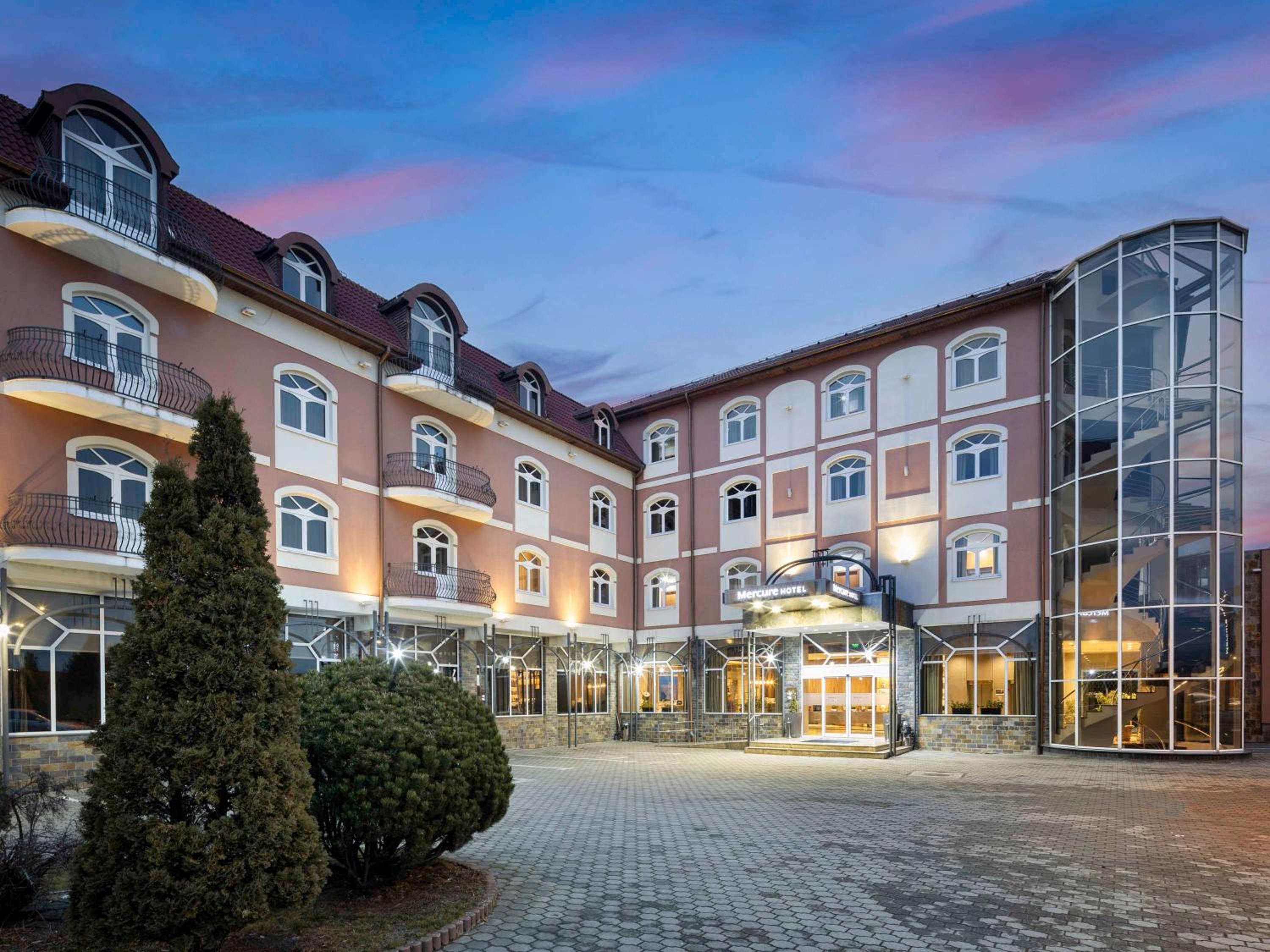 Hotel Mercure Sibiu Airport - Image 1