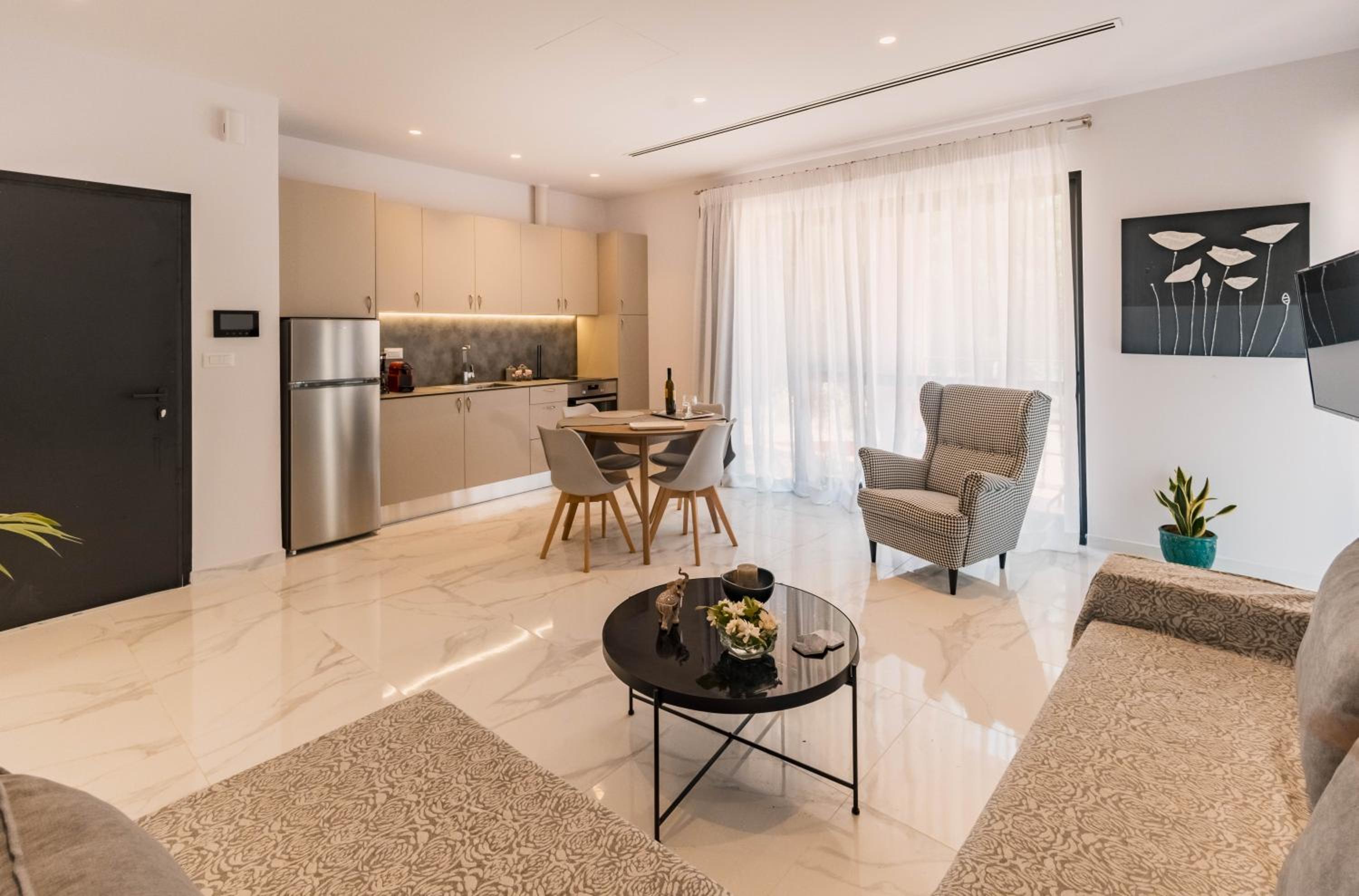 Ydorilion Suites