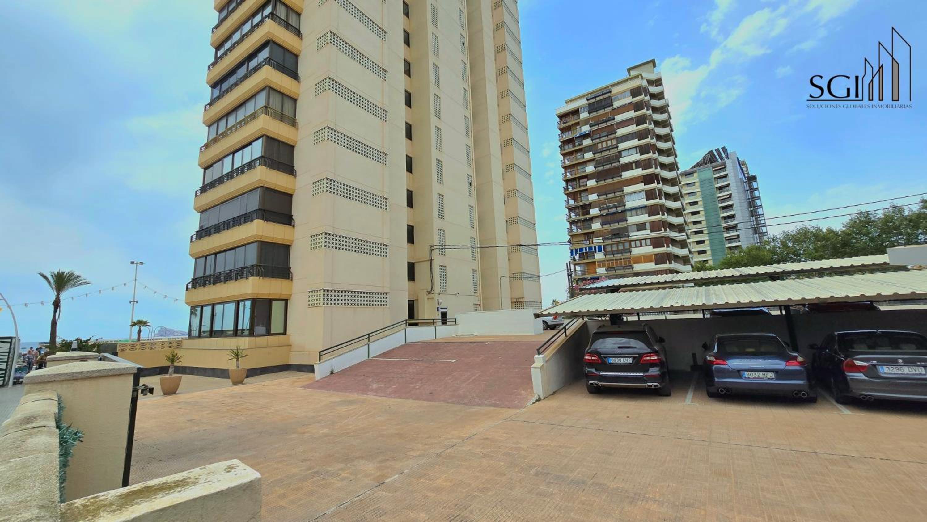 Primera línea de playa- First line Beach photo 2