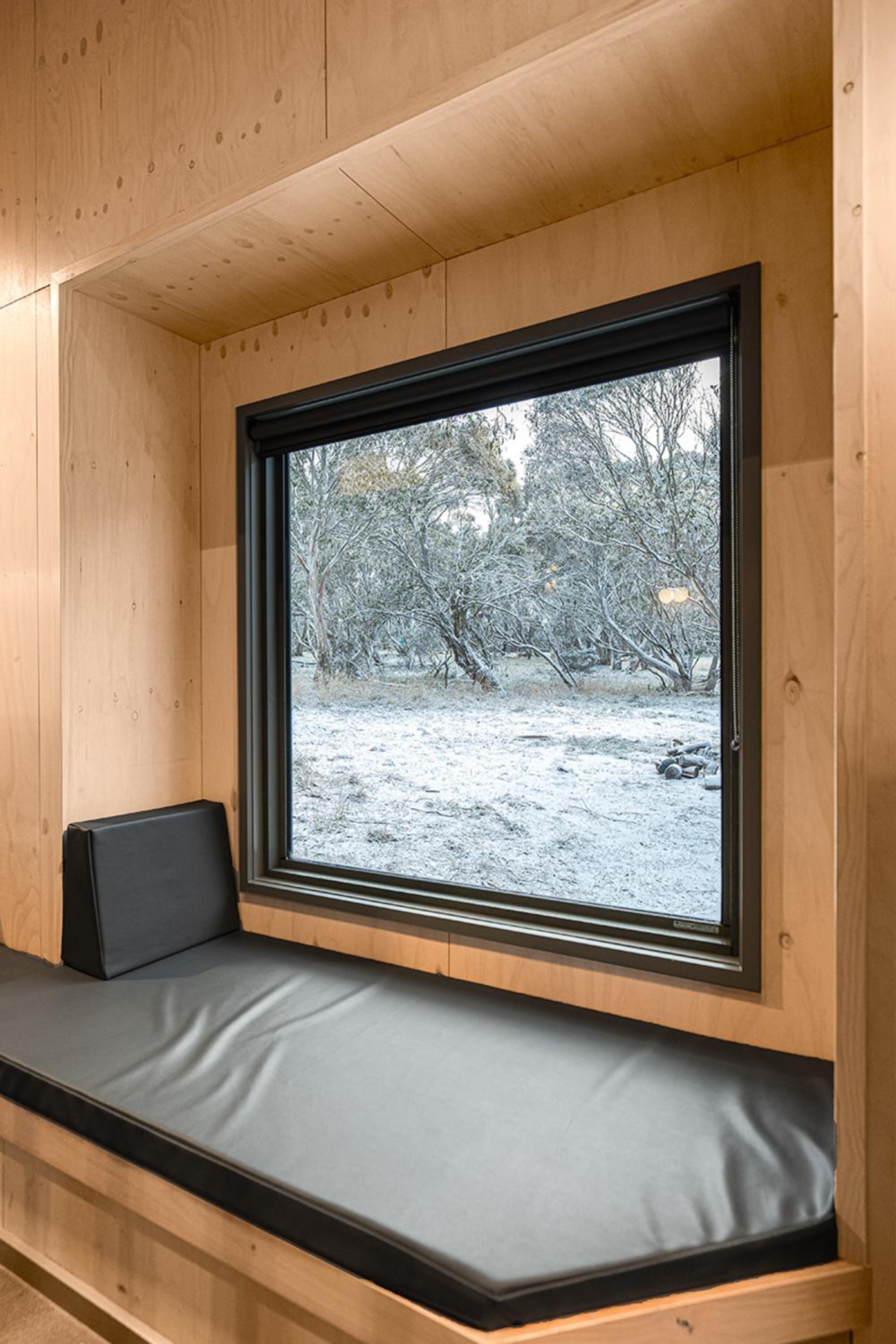 Cosy Cabin 15 min drive from Mount Hotham