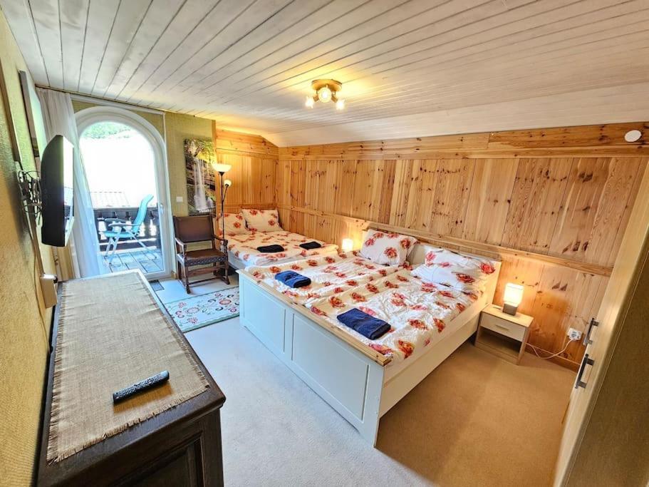 Apartment Berg und Bach - Lakes 5min, Salzburg 20min