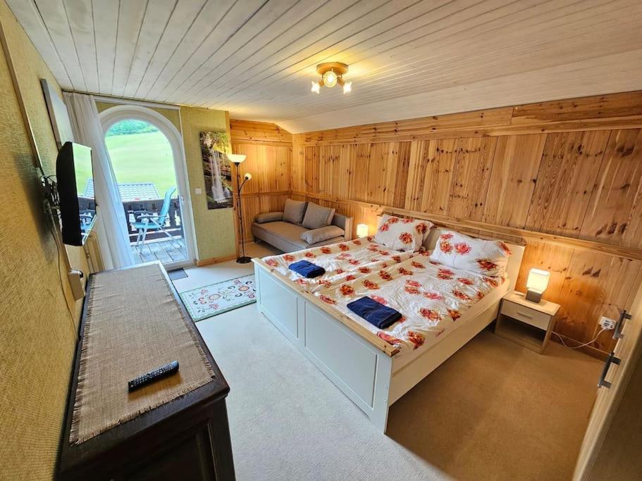 Apartment Berg und Bach - Lakes 5min, Salzburg 20min
