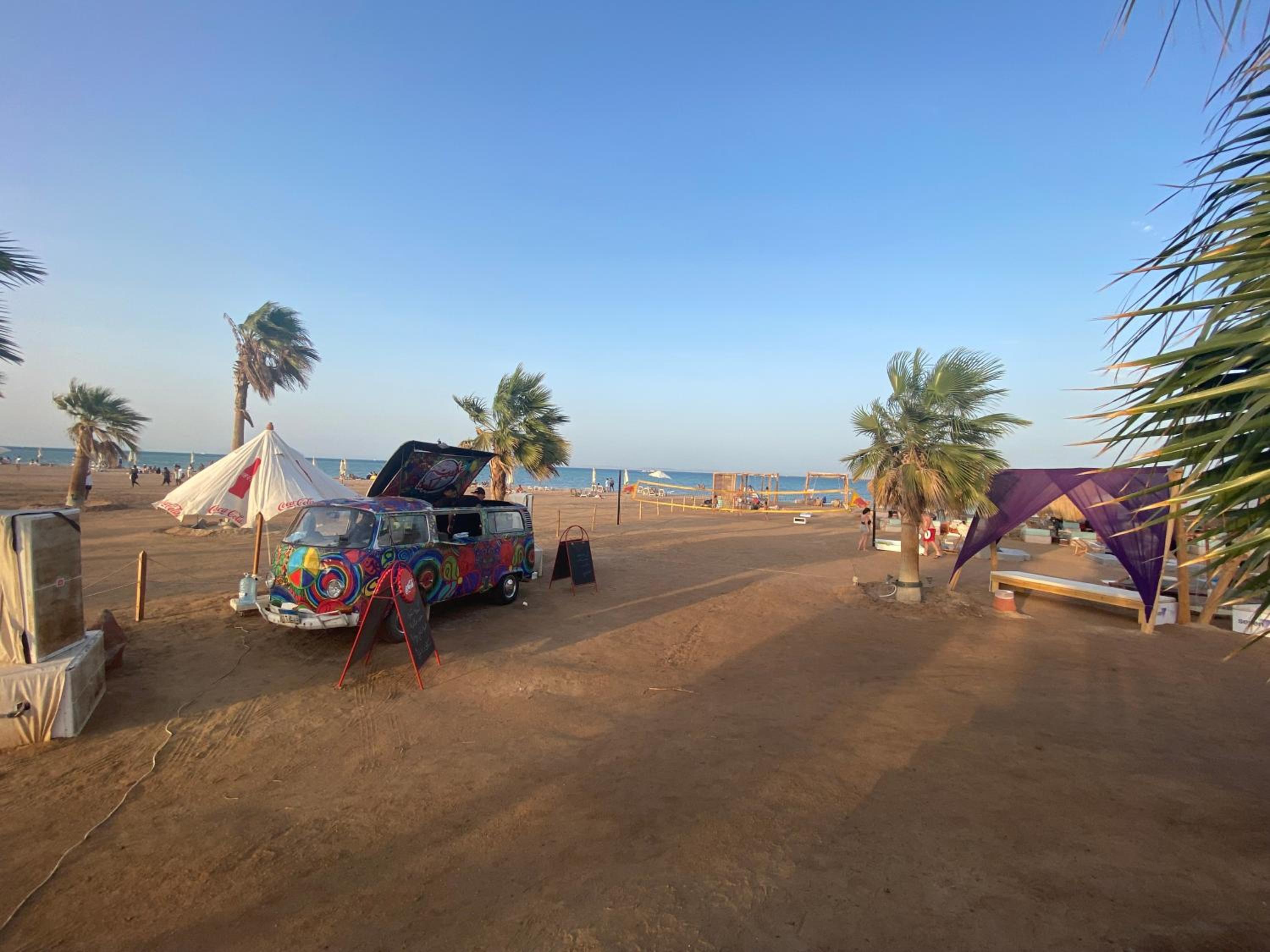Mangroovy retreat
