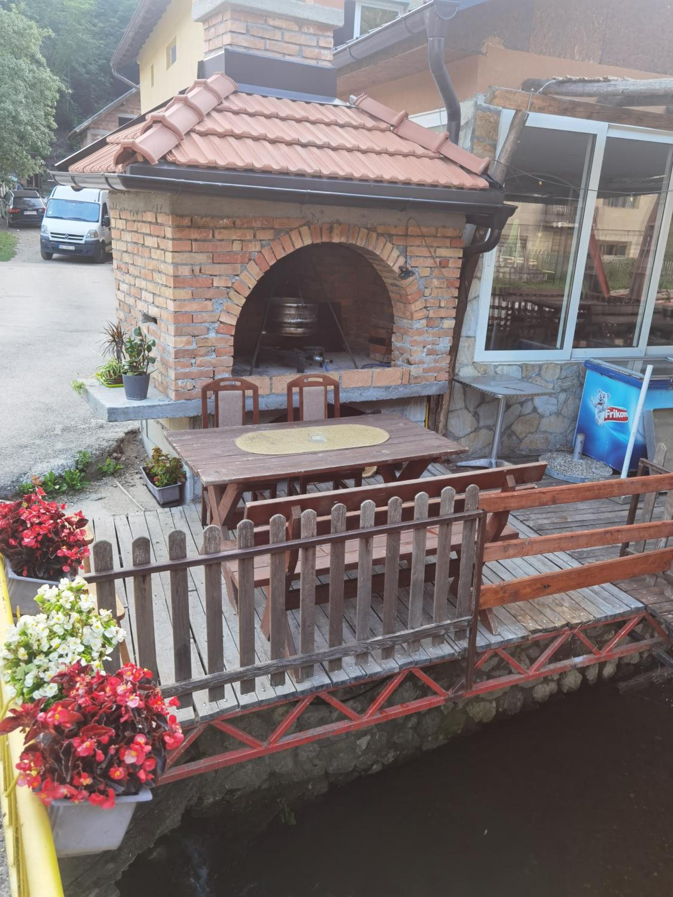 Apartmani Račanka