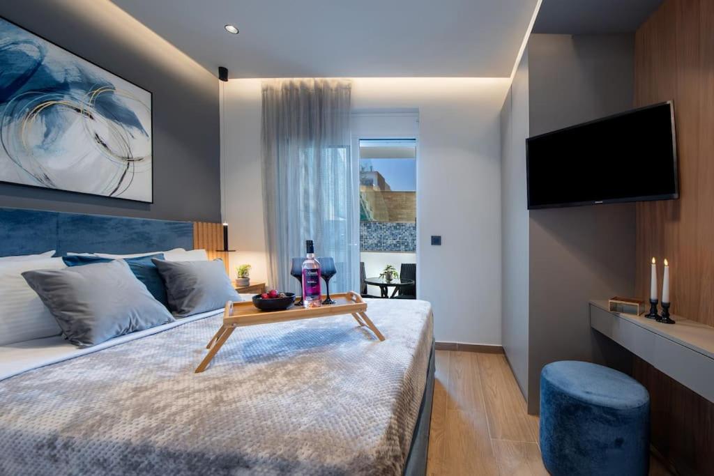 Santa Marina Luxury Apartments #1 with pool view 2
