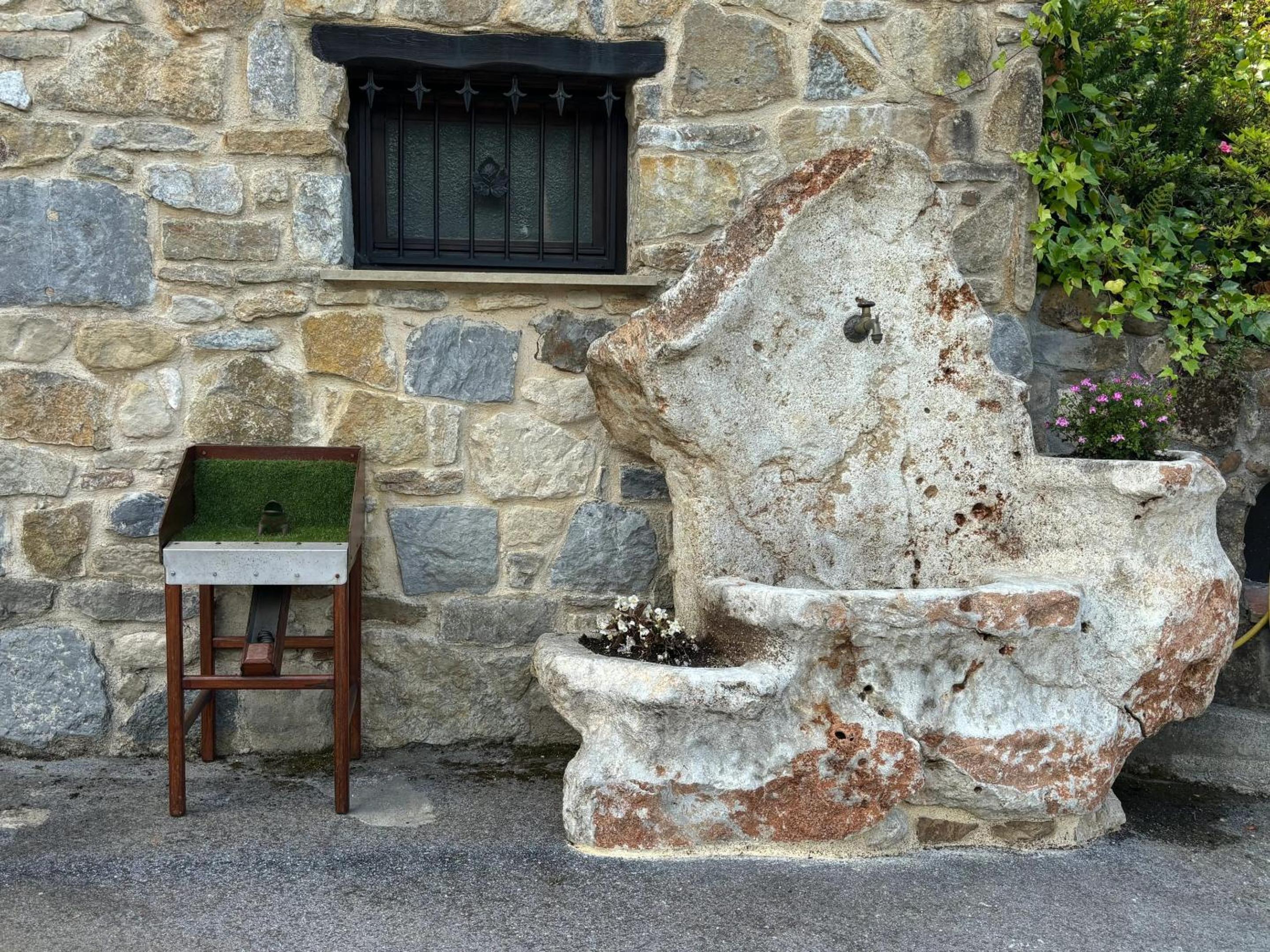Spacious villa in Bizkaia with private pool and fireplace