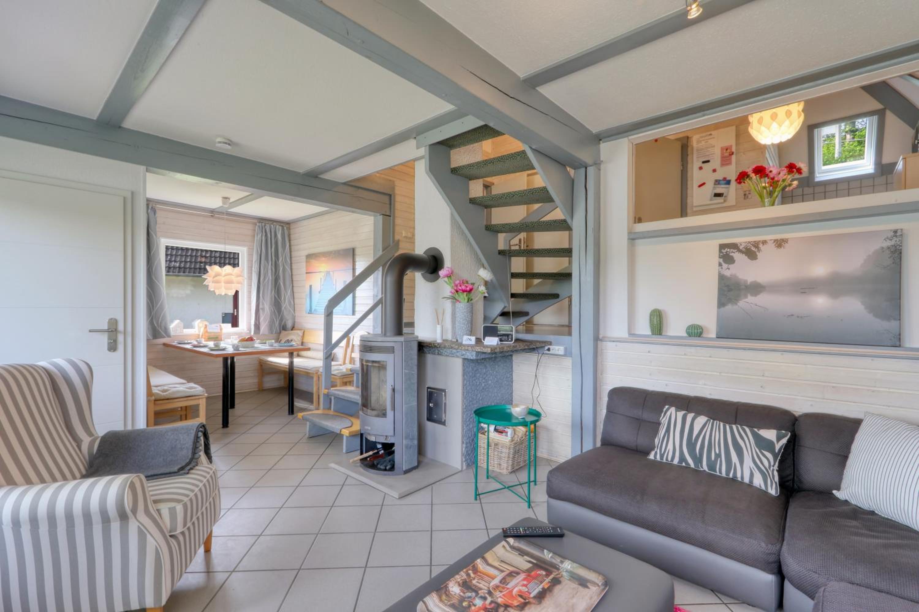 Ferienhaus 21 mit Seeblick und Garten bis 6 Personen