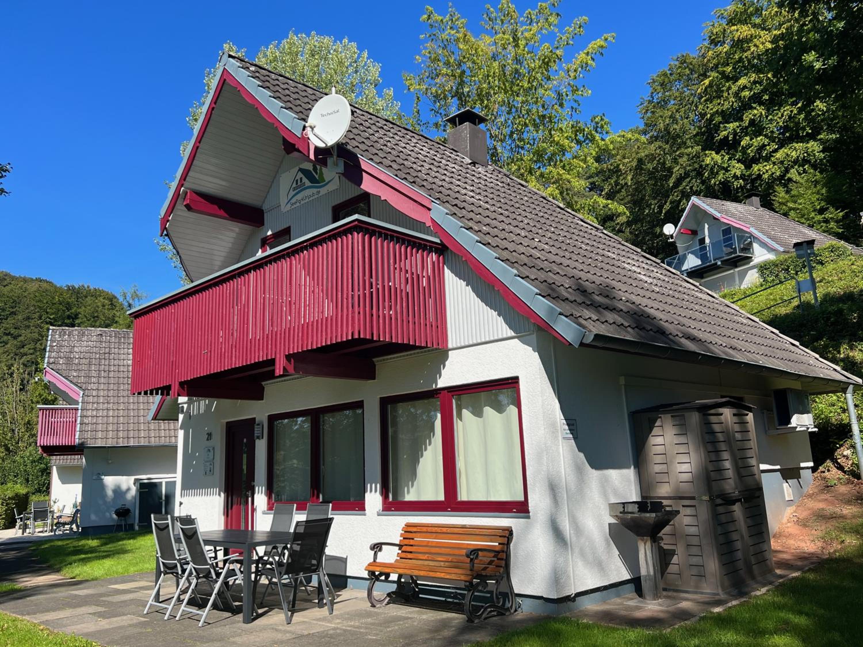 Ferienhaus 21 mit Seeblick und Garten bis 6 Personen