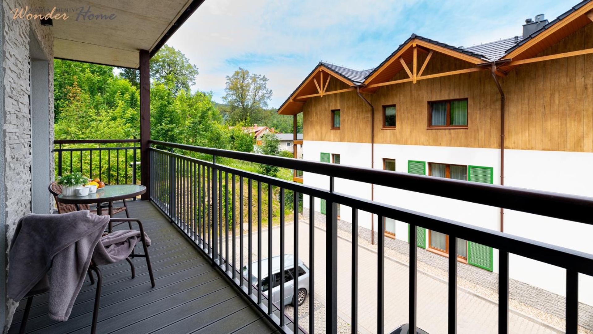Wonder Home - Apartamenty Karpatia Resort tuż przy stoku i blisko szlaków turystycznych