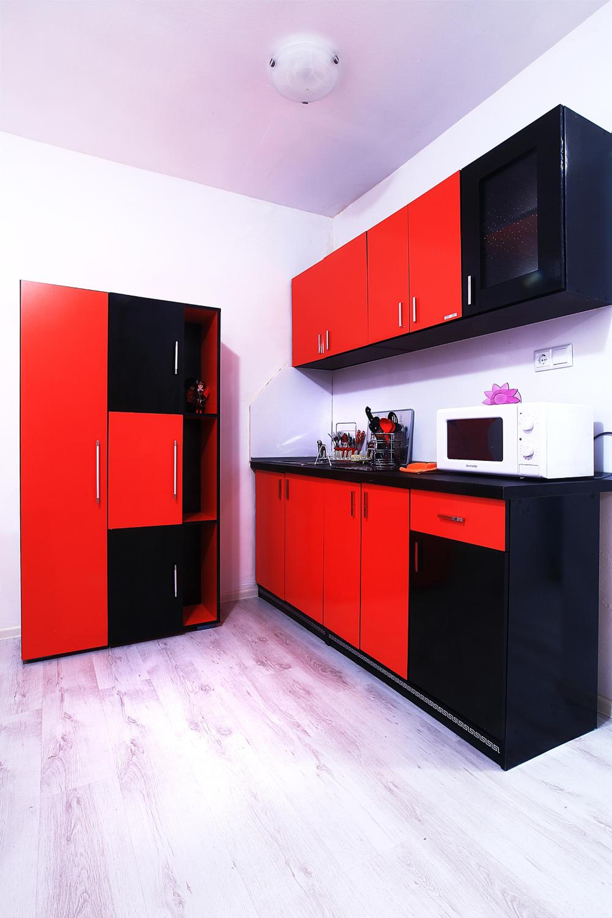 Private apartment with parking and pool