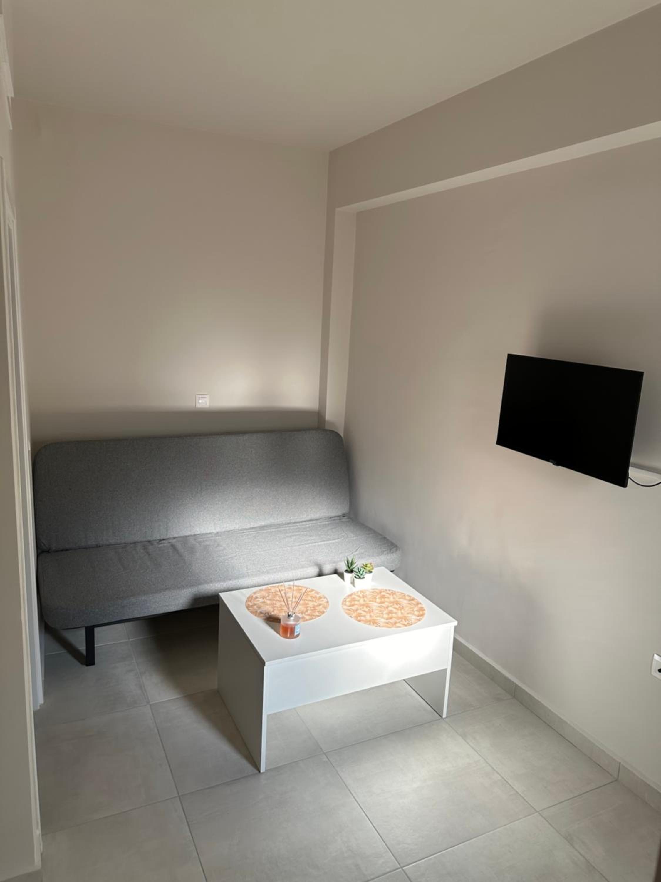A&A Studio Apartment view 3